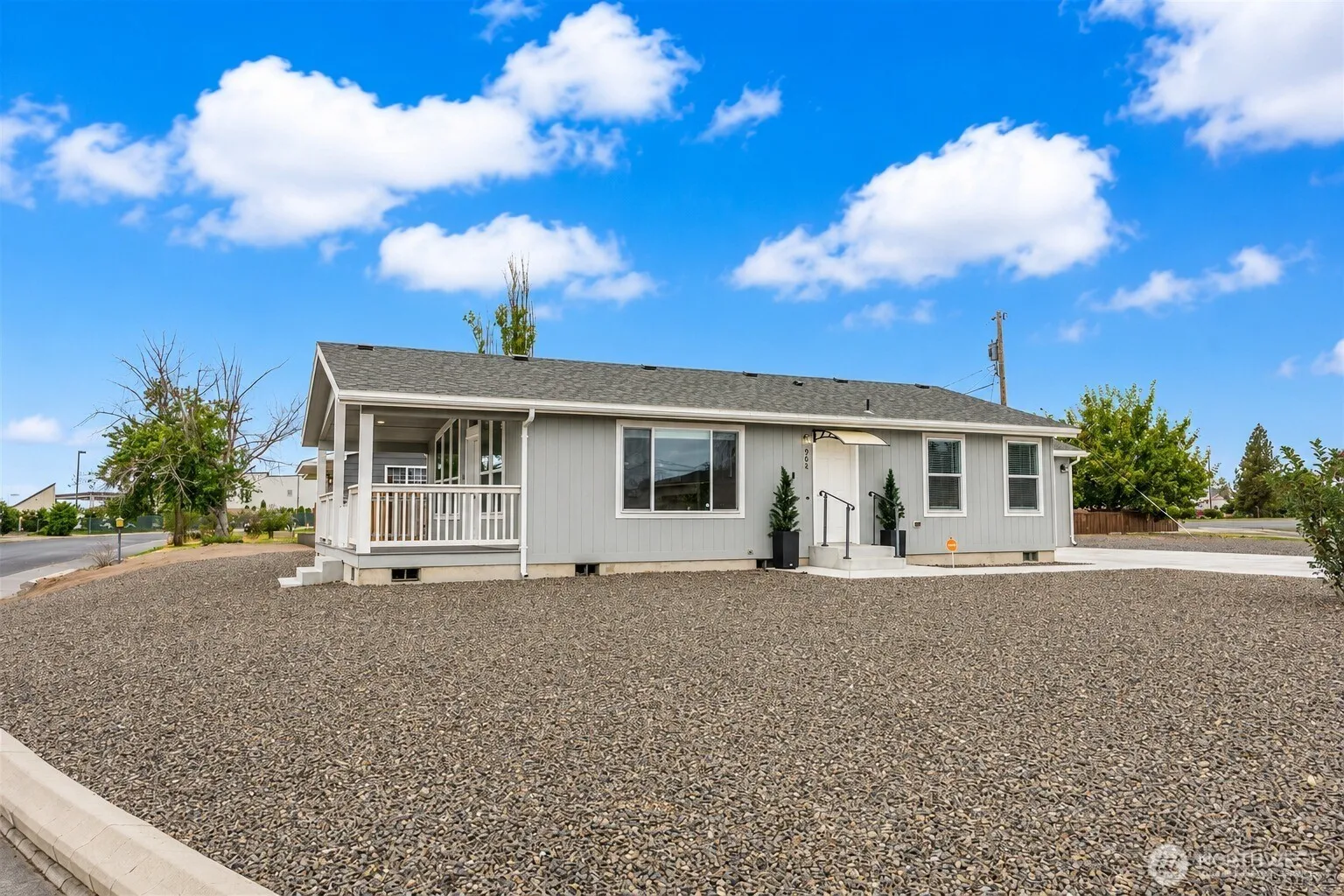 Property photo for 906 S C Street, Moses Lake photo 4