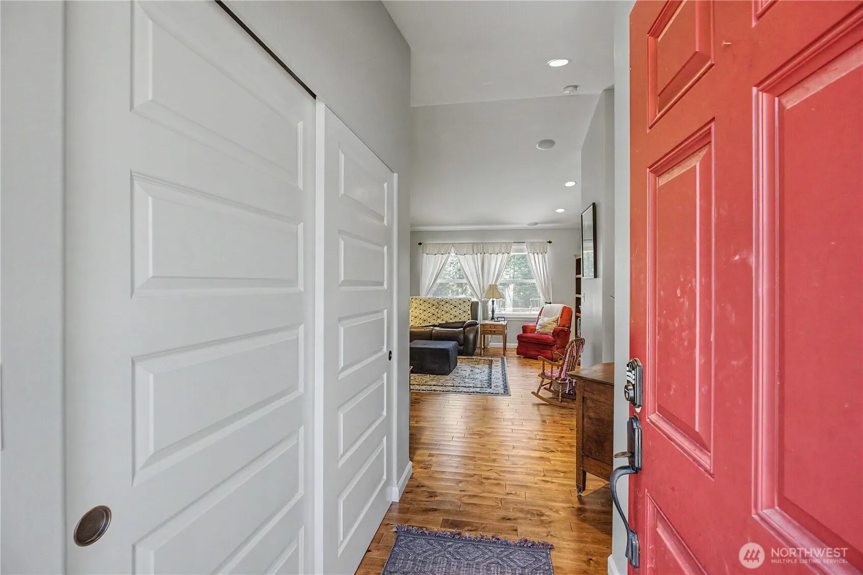 Property photo for 20851 Stottlemeyer Road Ne, Poulsbo photo 4