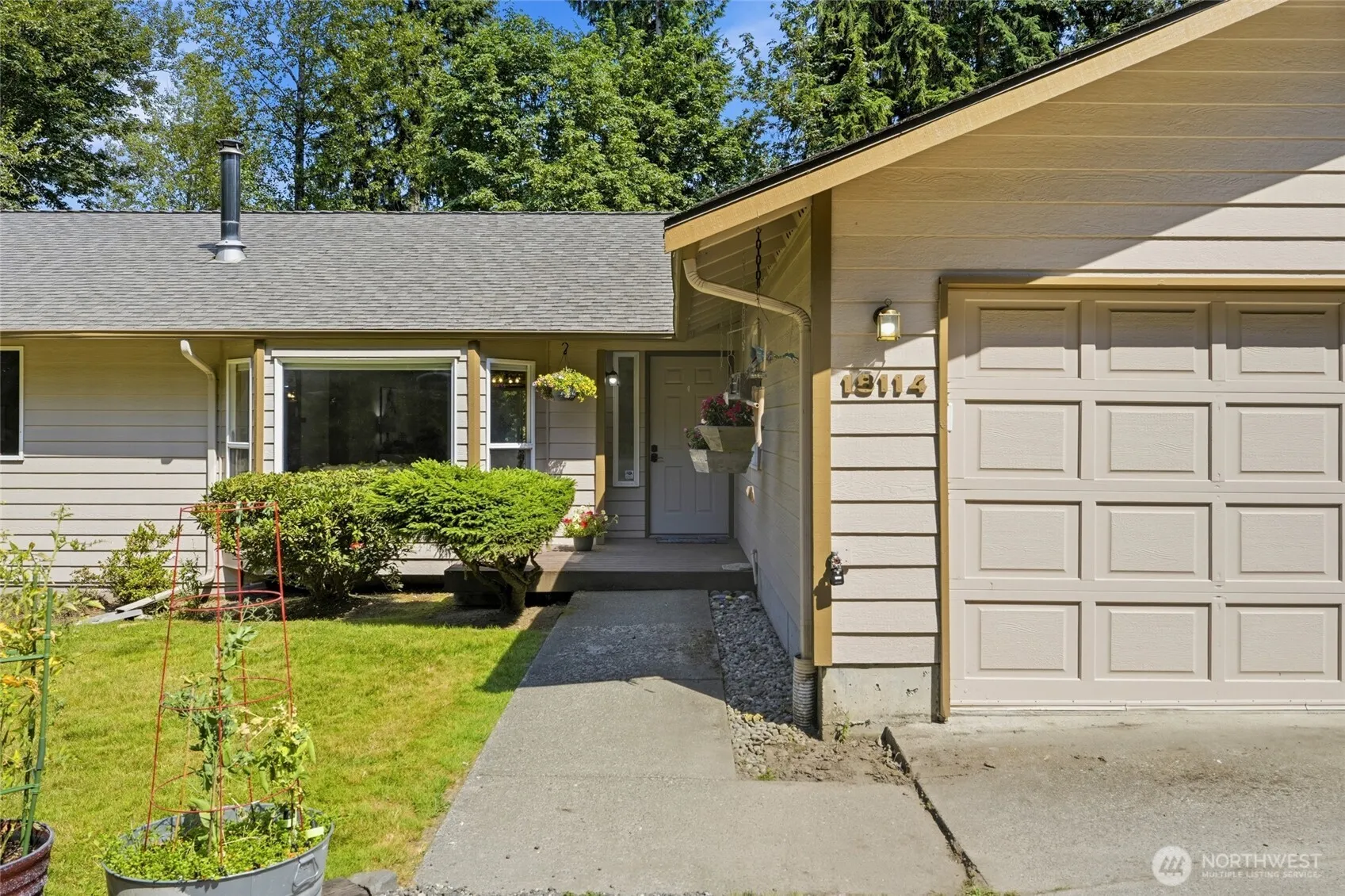 Property photo for 18114 Broadway Avenue, Snohomish photo 3