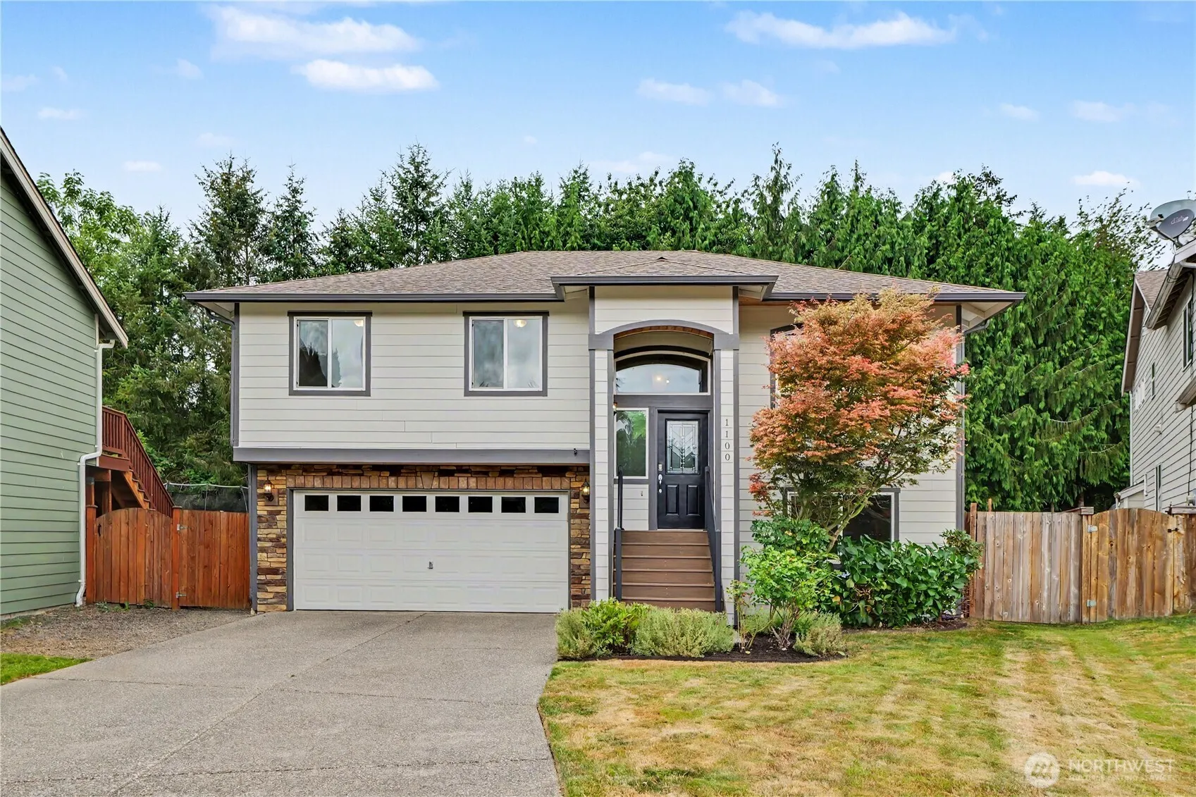 Property photo for 1100 Grant Place, Snohomish