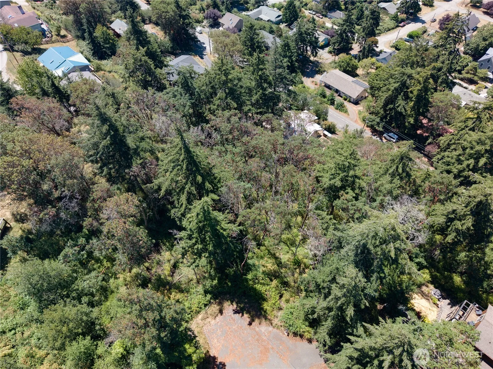 Property photo for 1025 Maple Street, Port Townsend photo 4