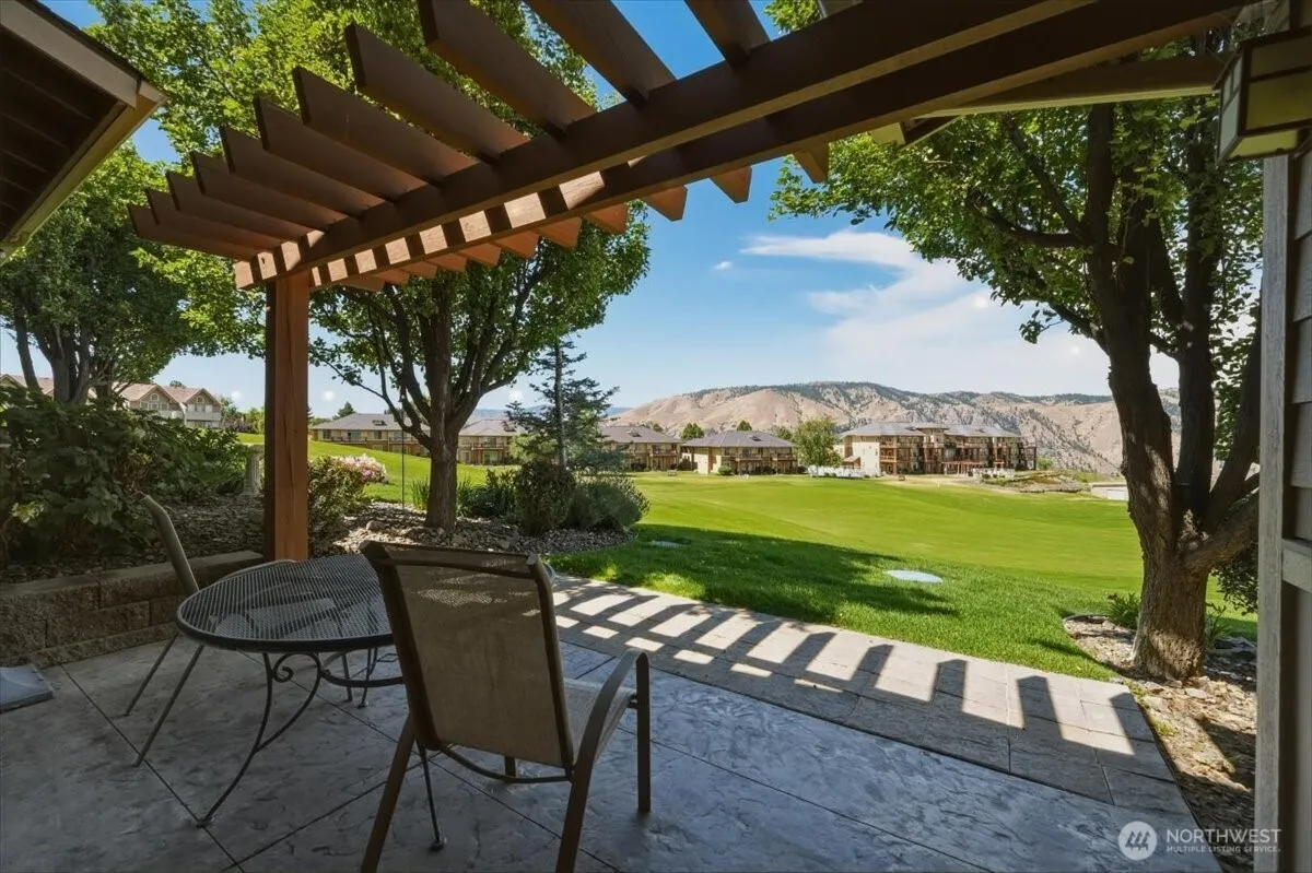 Property photo for 135 Red Hawk Drive, Orondo photo 3
