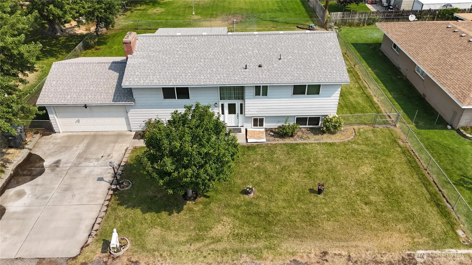 Property photo for 4012 W Deschutes Avenue, Kennewick