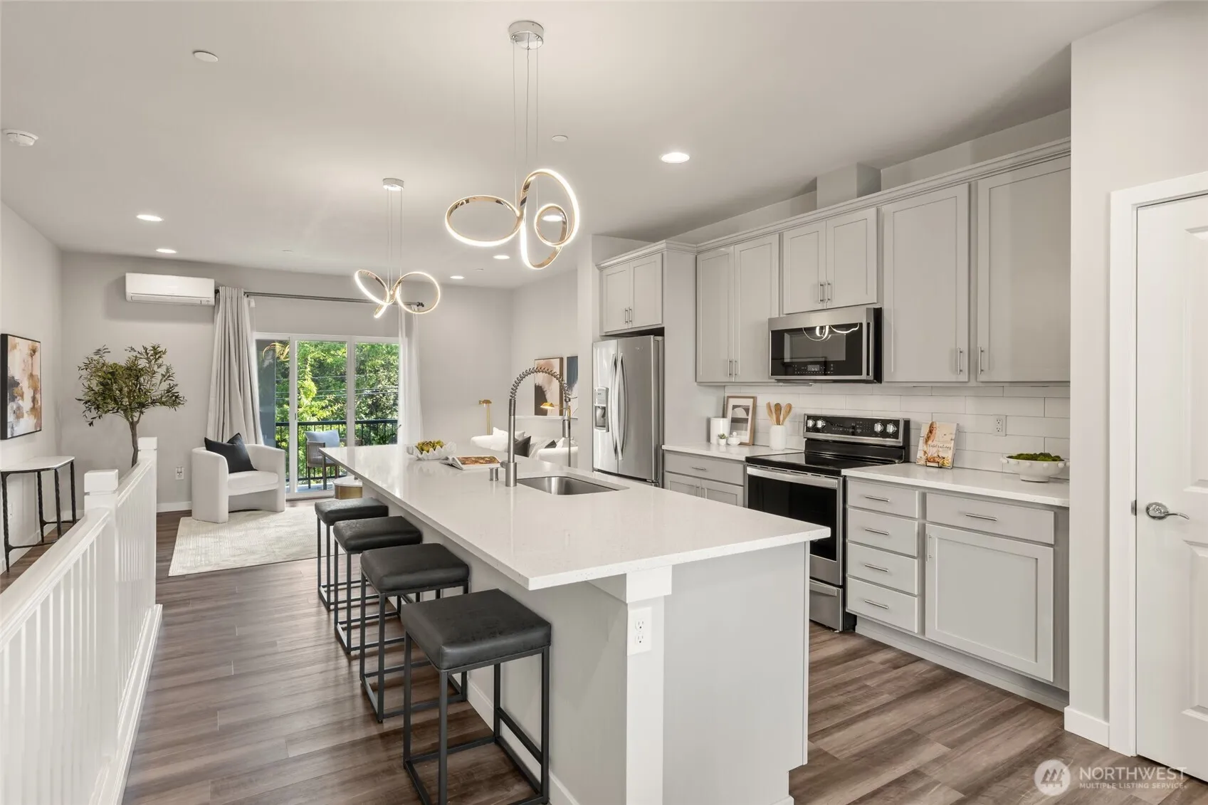 Property photo for 14715 Admiralty Way #a-5, Lynnwood