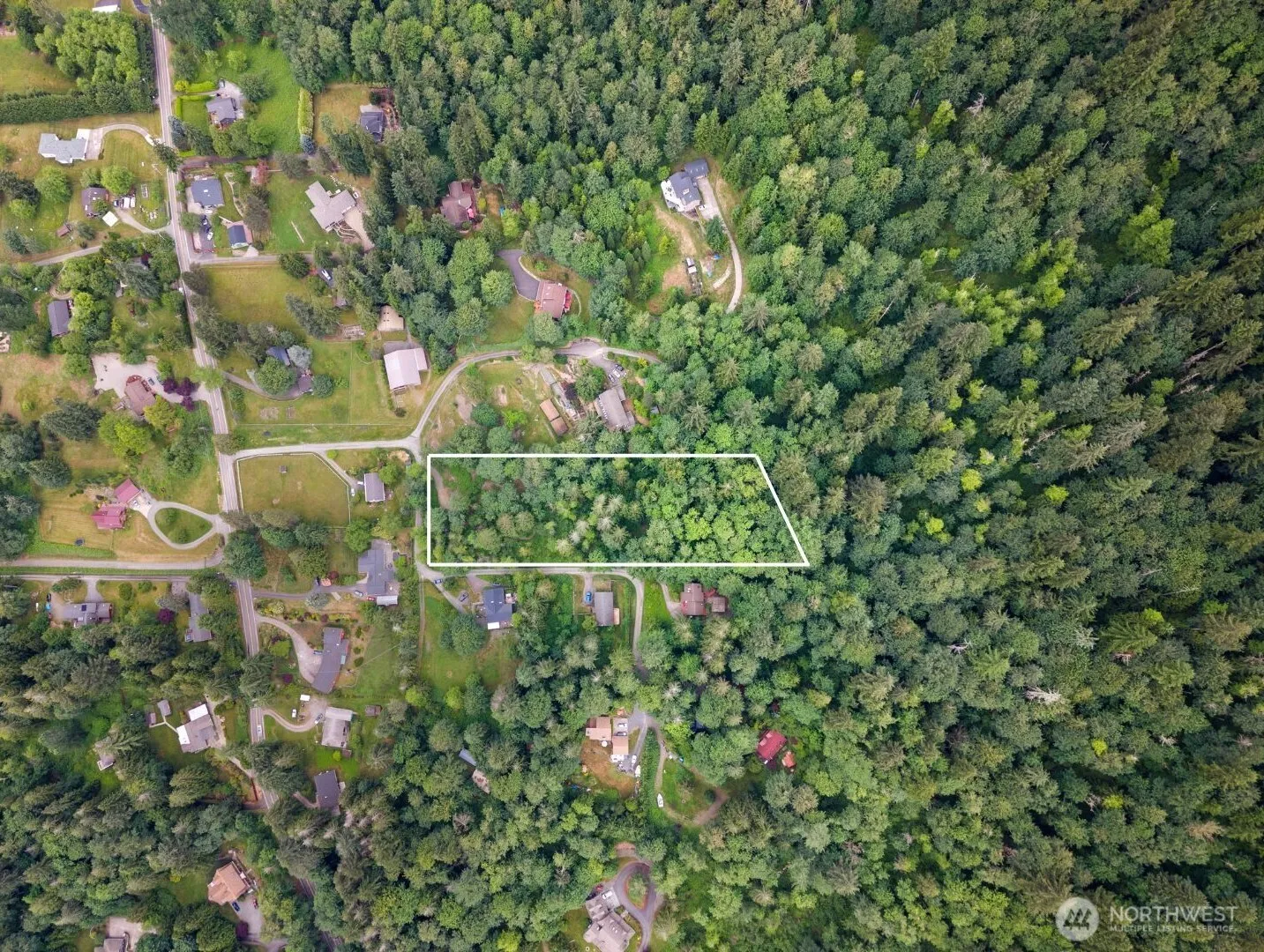 Property photo for 273 Xx Se 164th Street, Issaquah photo 2