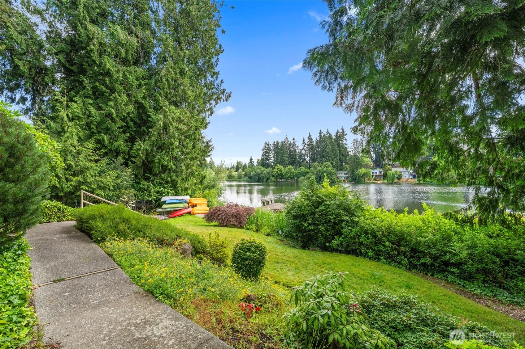 Property photo for 19528 Echo Lake Place N #b101, Shoreline photo 2
