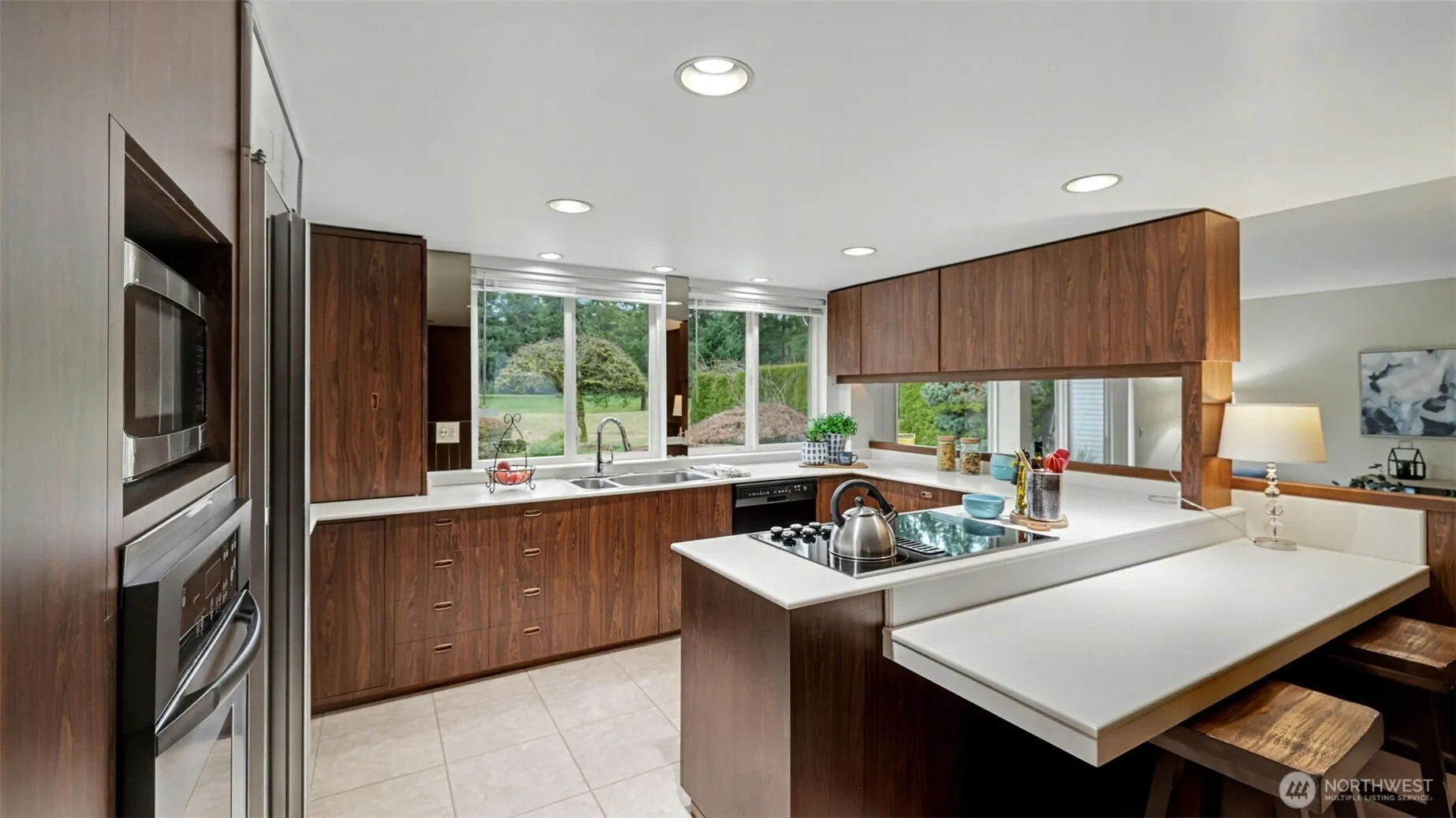 Property photo for 14121 Se Fairwood Boulevard, Renton photo 5