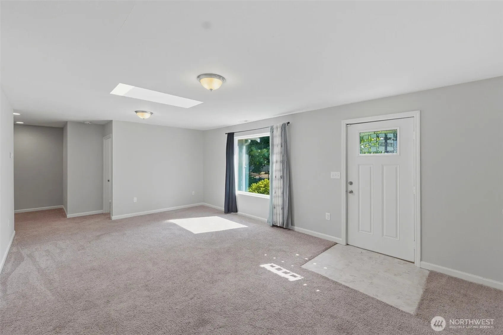 Property photo for 5305 Chicago Avenue Sw, Lakewood photo 2