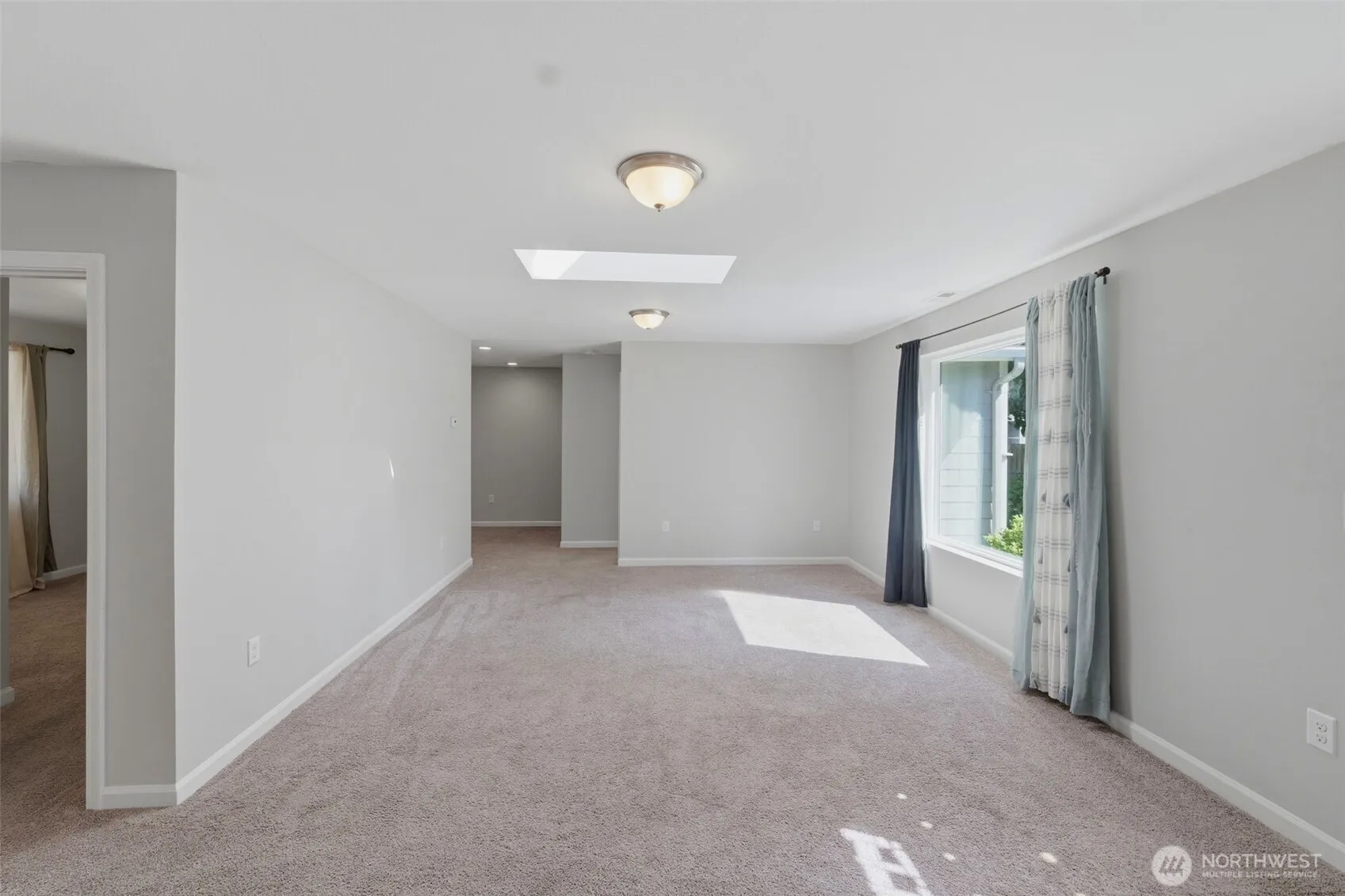 Property photo for 5305 Chicago Avenue Sw, Lakewood photo 3