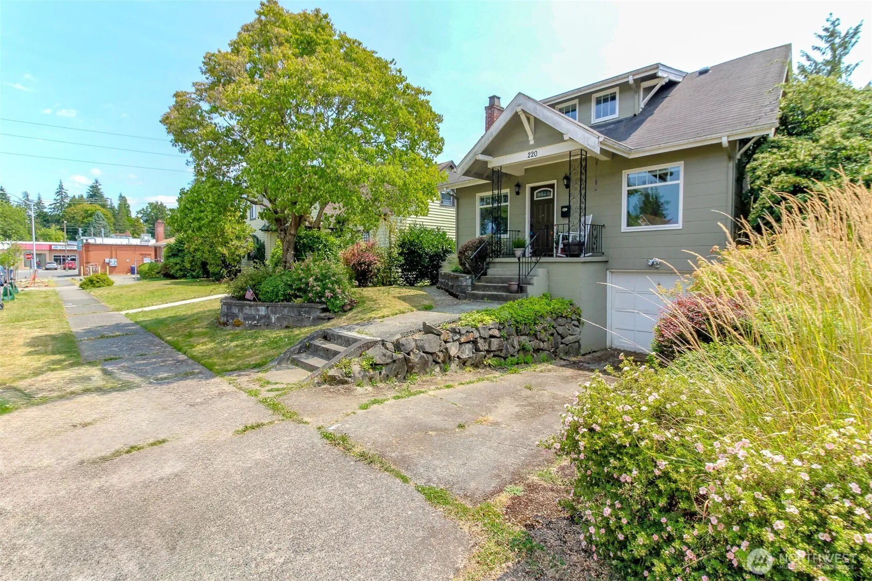 Property photo for 220 S 55th Street, Tacoma photo 2