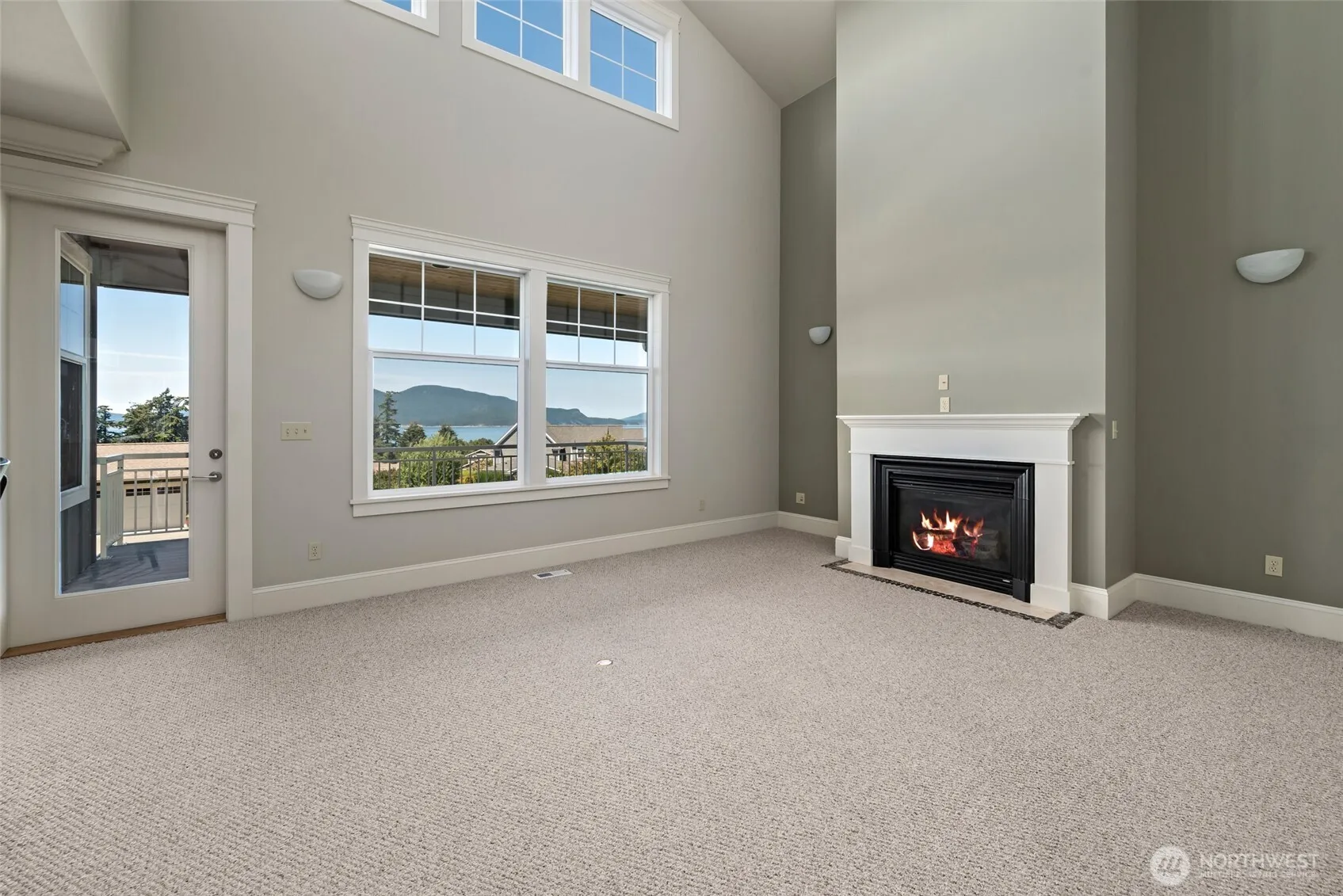 Property photo for 4815 Portalis Way, Anacortes photo 3