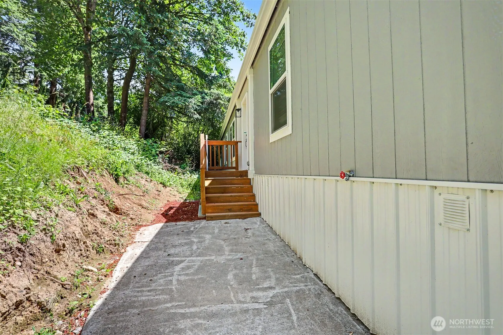 Property photo for 28454 168th Avenue Se #40, Kent photo 3