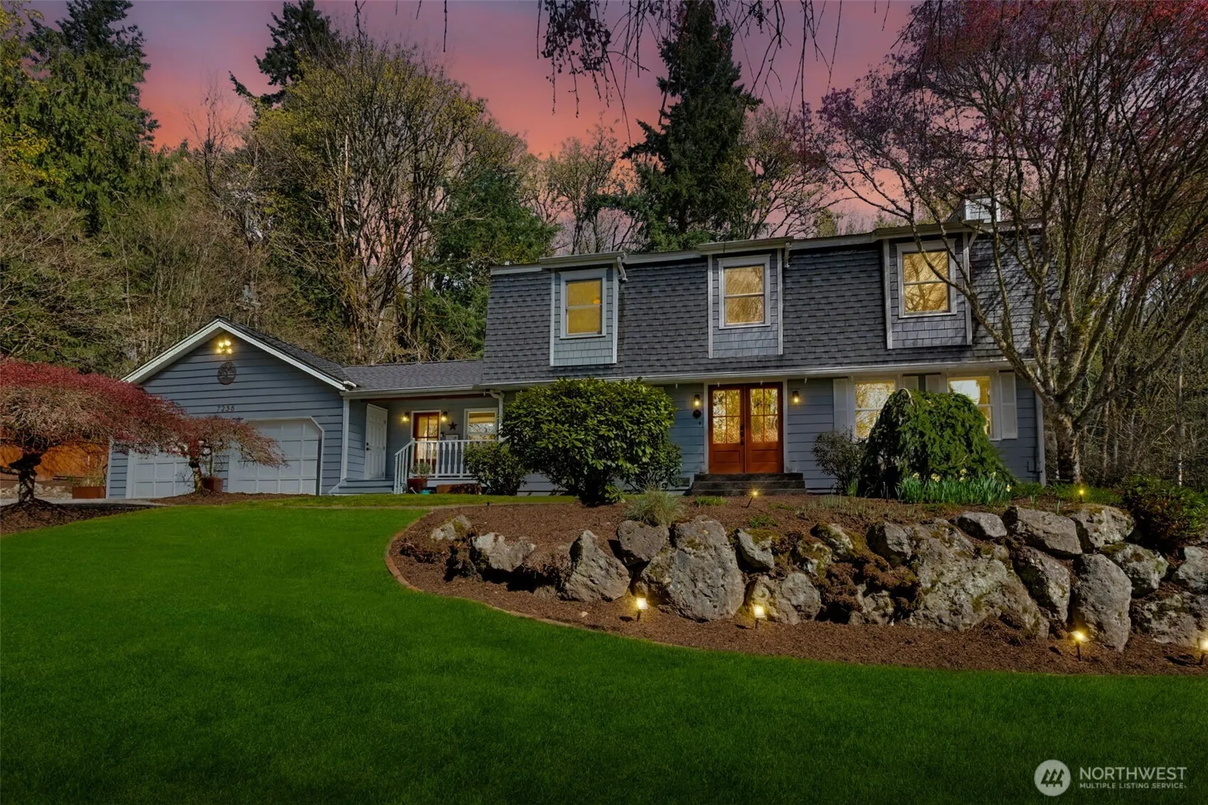 Property photo for 7238 Lakemont Boulevard Se, Bellevue
