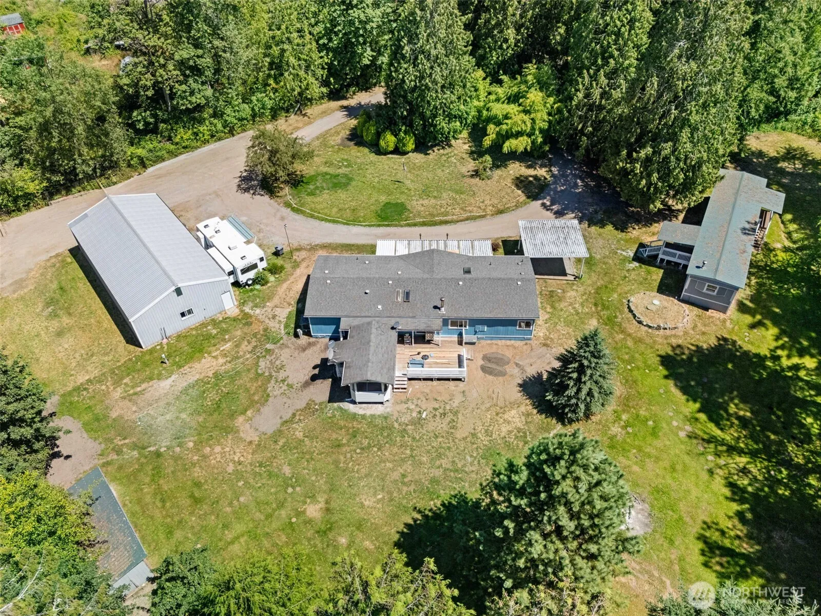 Property photo for 12805 276th Street E, Graham photo 5