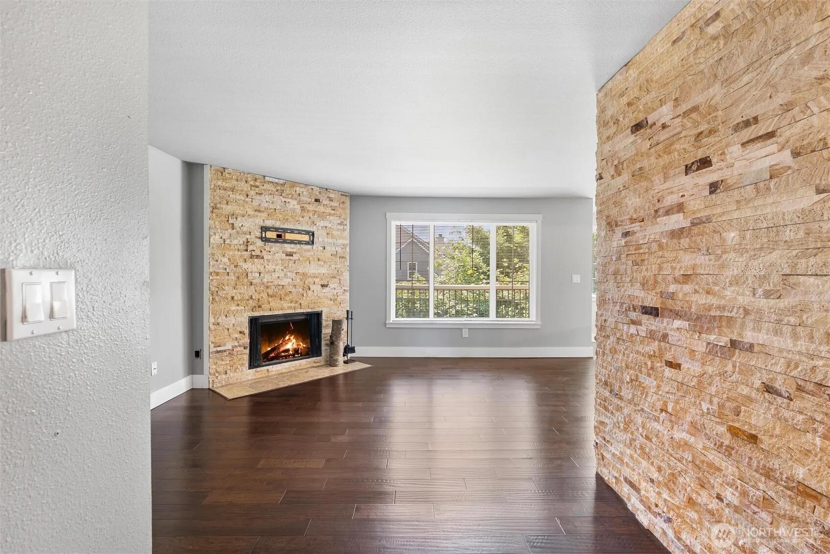 Property photo for 12404 E Gibson Road #m202, Everett photo 5