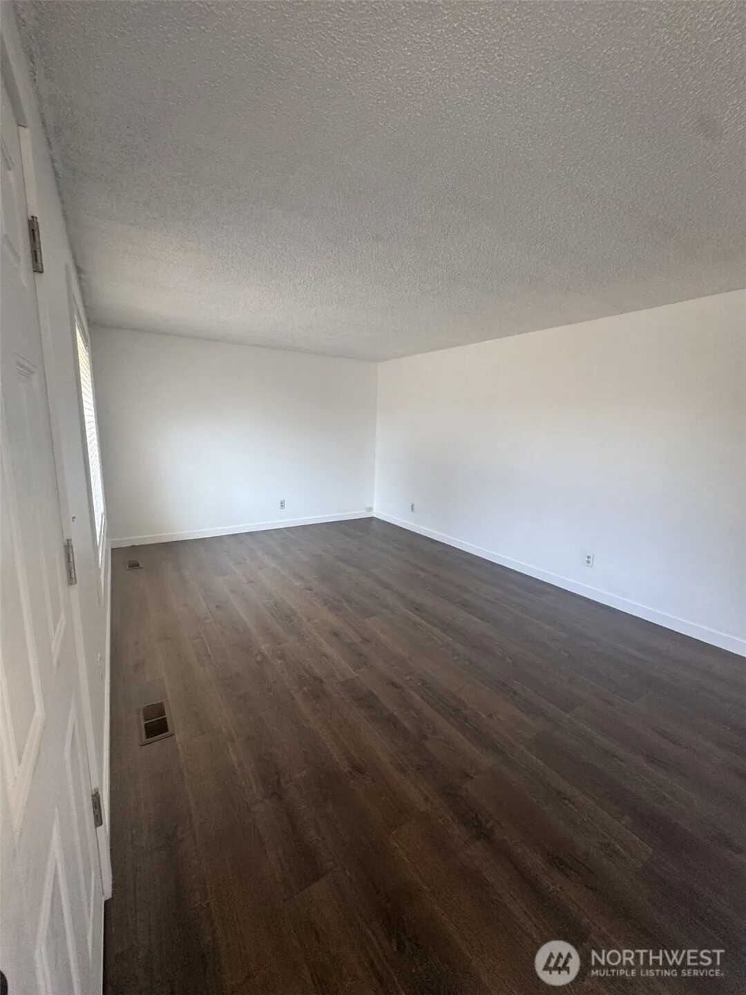 Property photo for 7139 S Tyler Street Ct, Tacoma photo 3