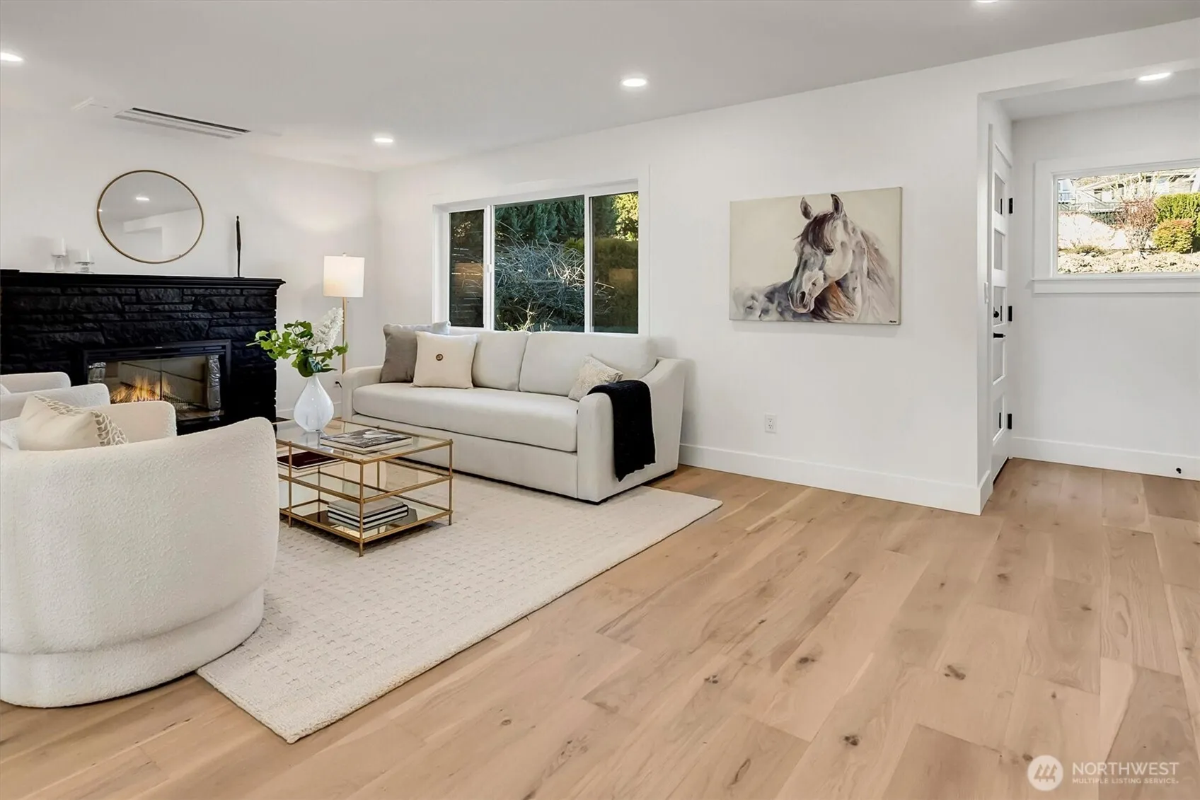 Property photo for 505 W Kinnear Place, Seattle photo 4