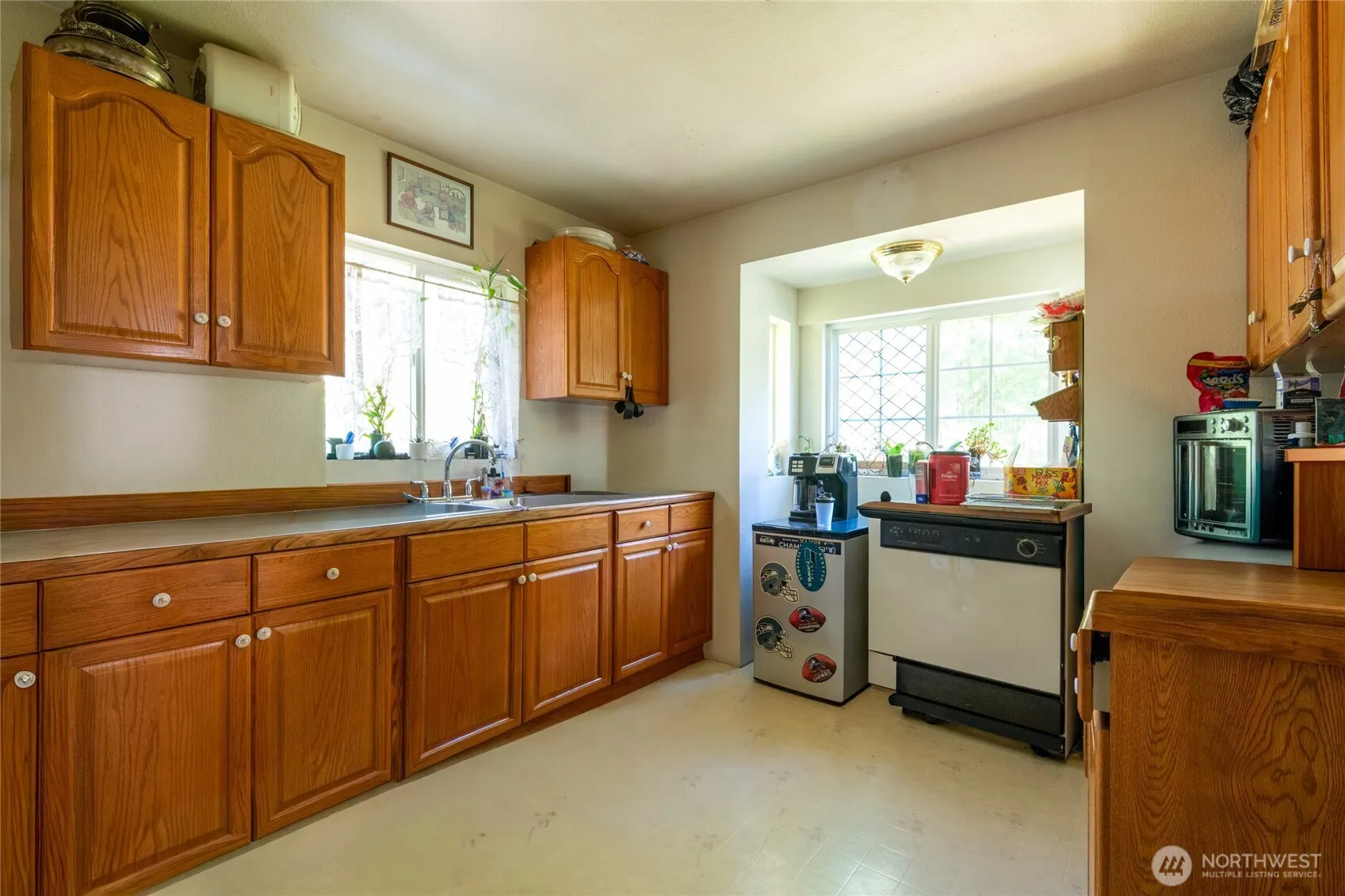 Property photo for 5411 62nd Avenue Sw, Olympia photo 3