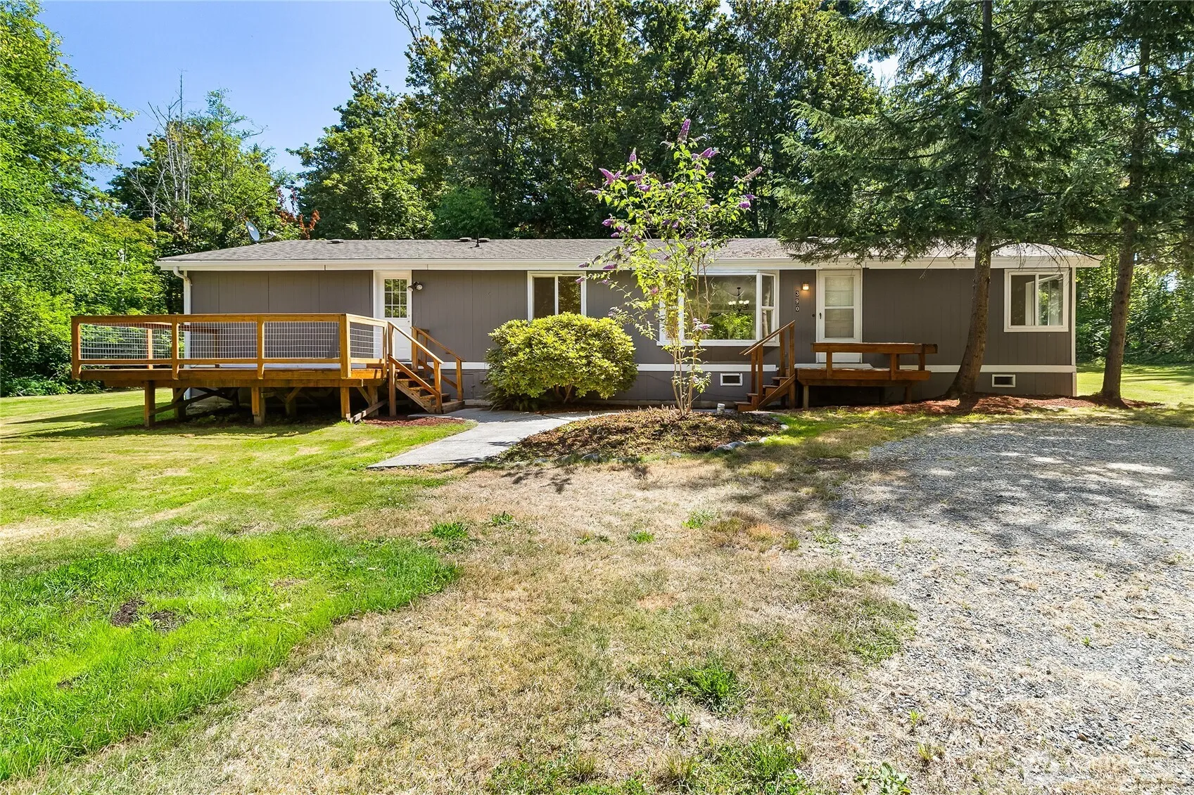 Property photo for 390 Van Wyck Road, Bellingham photo 2