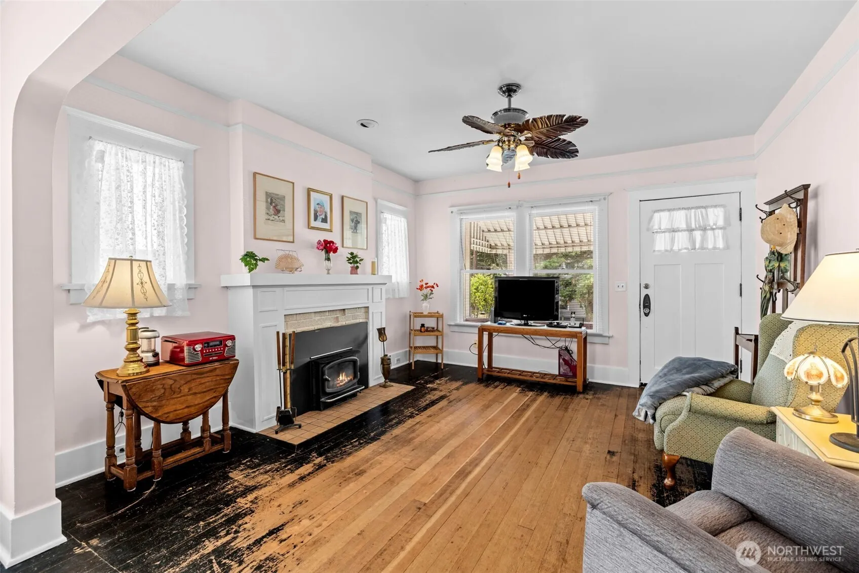 Property photo for 2706 S Judkins Street, Seattle photo 4