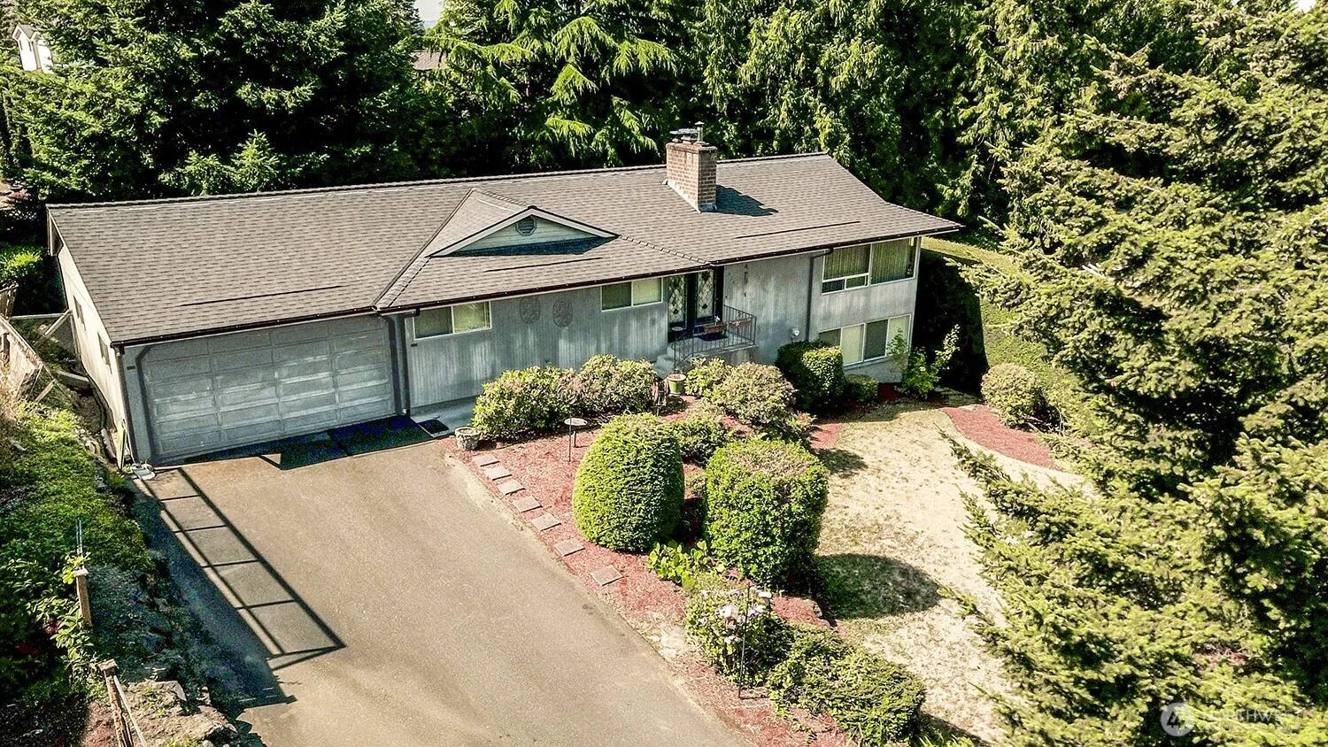 Property photo for 425 Sw 183rd Street, Normandy Park