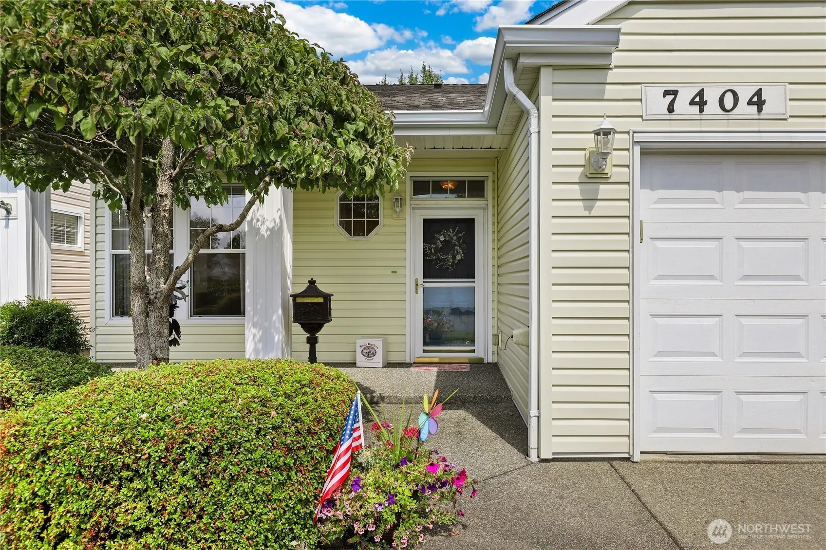 Property photo for 7404 143rd Avenue Ct E, Sumner photo 2