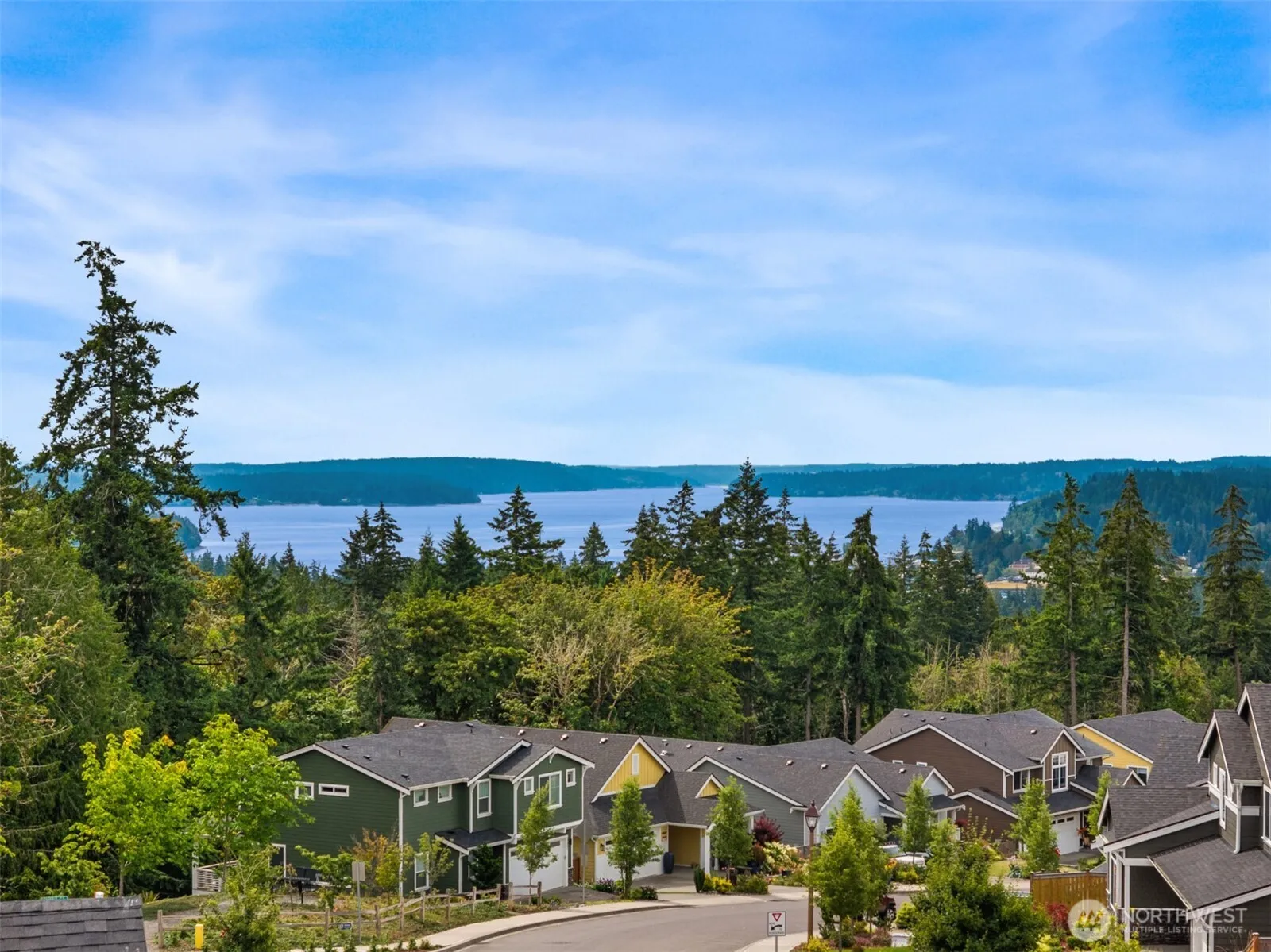 Property photo for 17957 Sunrise Ridge Avenue Ne, Poulsbo photo 2