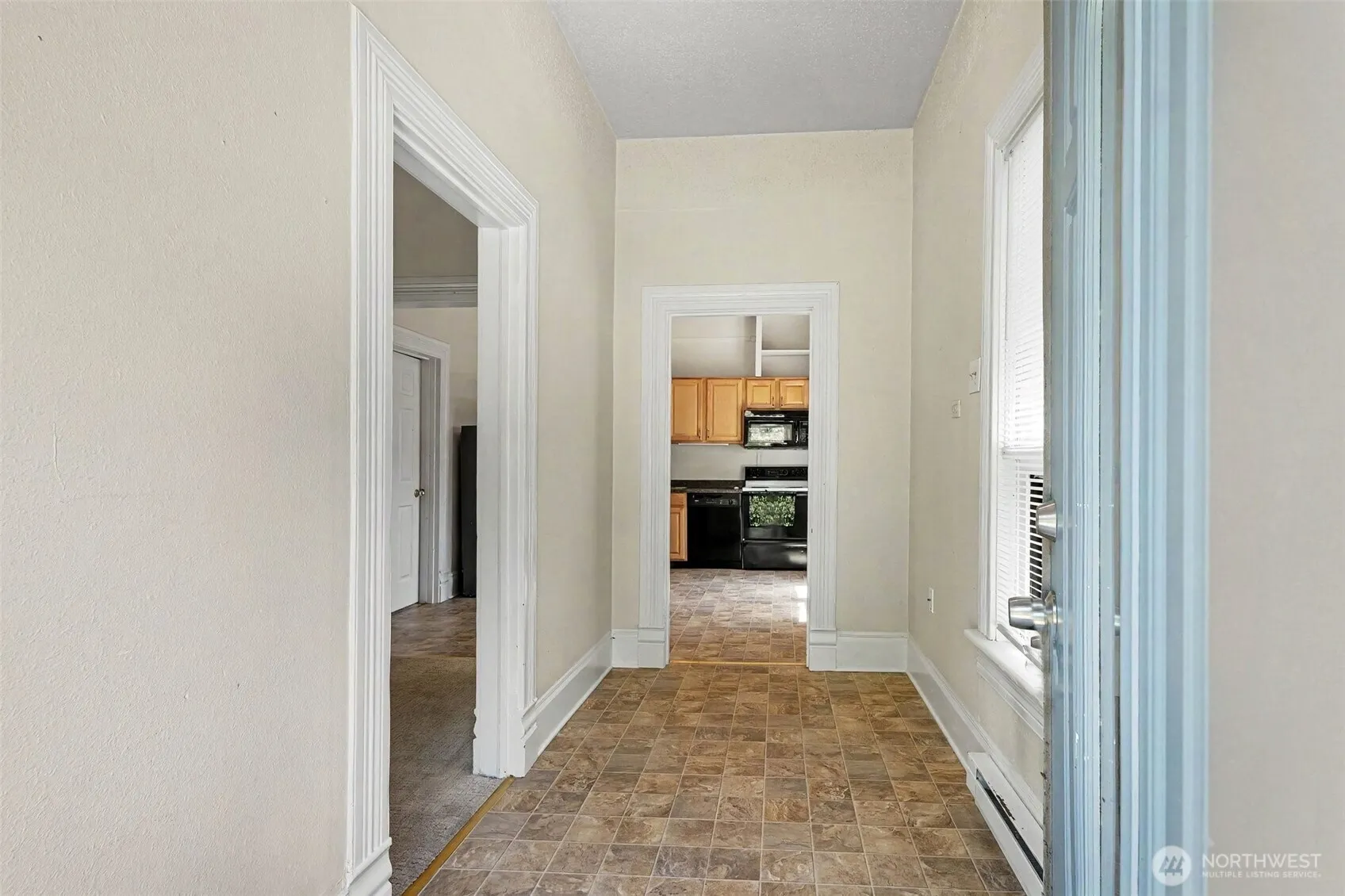 Property photo for 140 S Cambrian Avenue, Bremerton photo 3