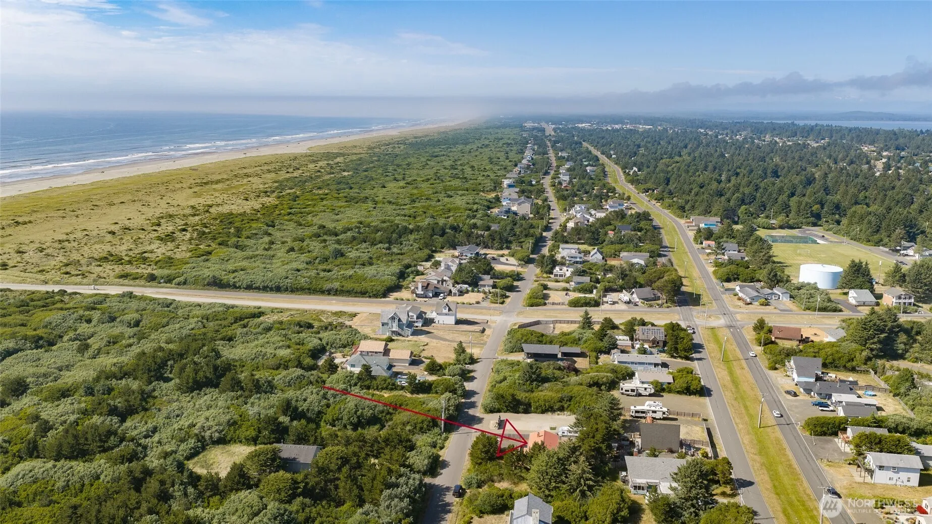 Property photo for 516 Sand Dune Avenue Sw, Ocean Shores