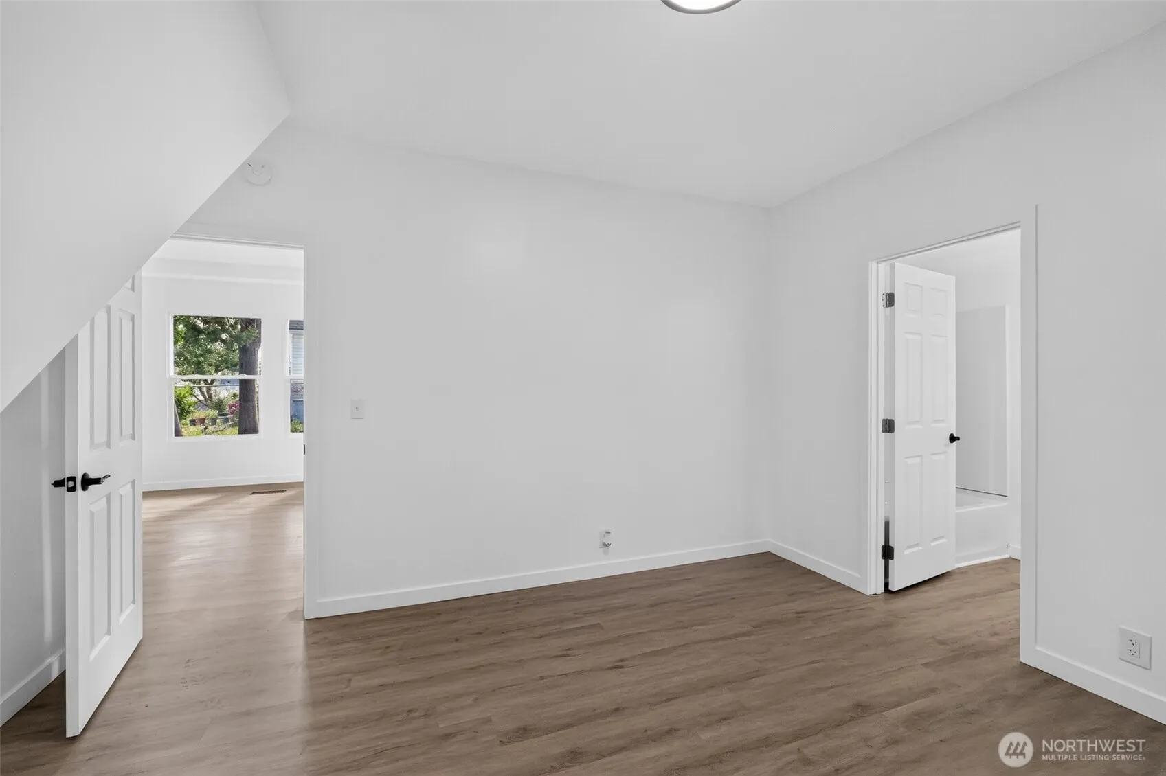 Property photo for 1737 6th Street, Bremerton photo 3