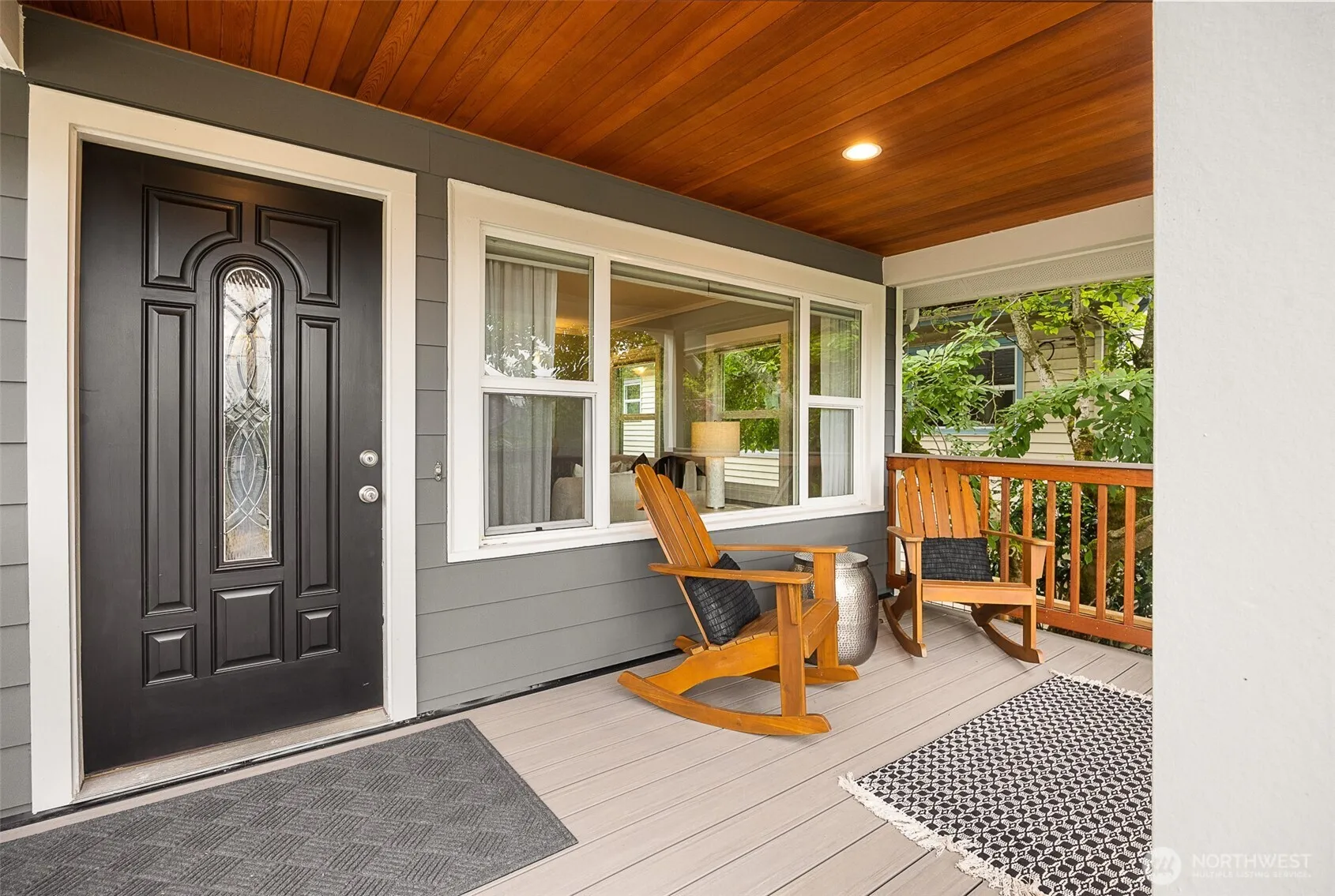 Property photo for 7623 46th Avenue S, Seattle photo 2