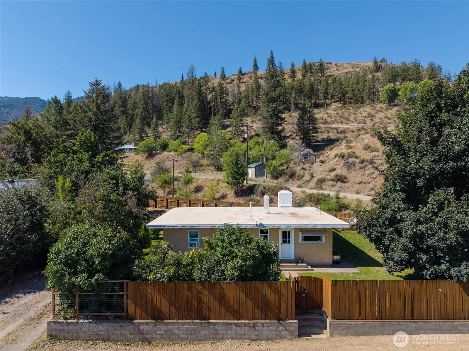 Property photo for 658 Twisp-carlton Road, Twisp