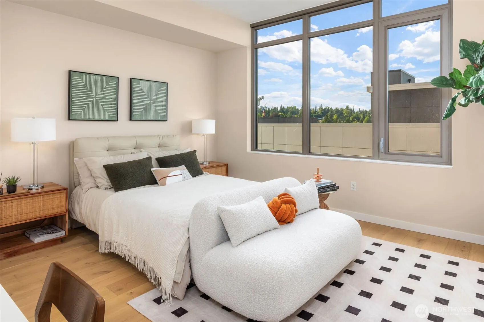 Property photo for 10232 Ne 10th Street #805, Bellevue photo 5