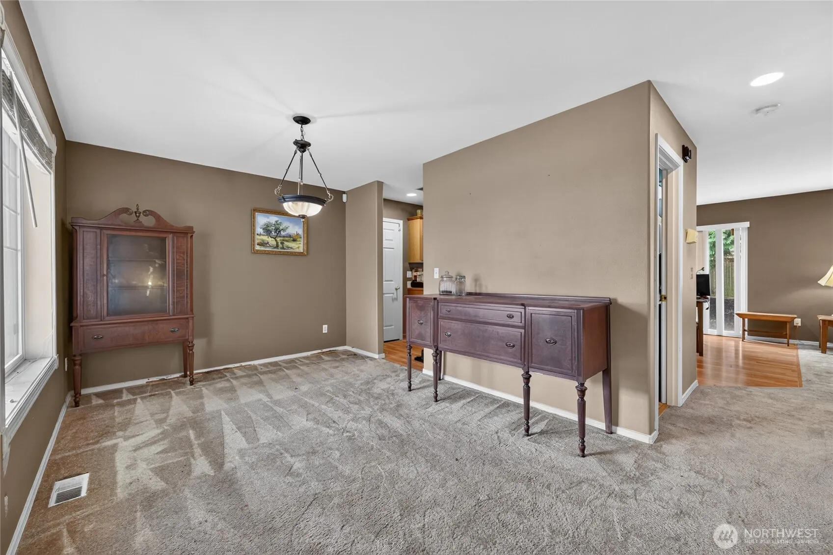Property photo for 8319 132nd Street Ct E, Puyallup photo 5