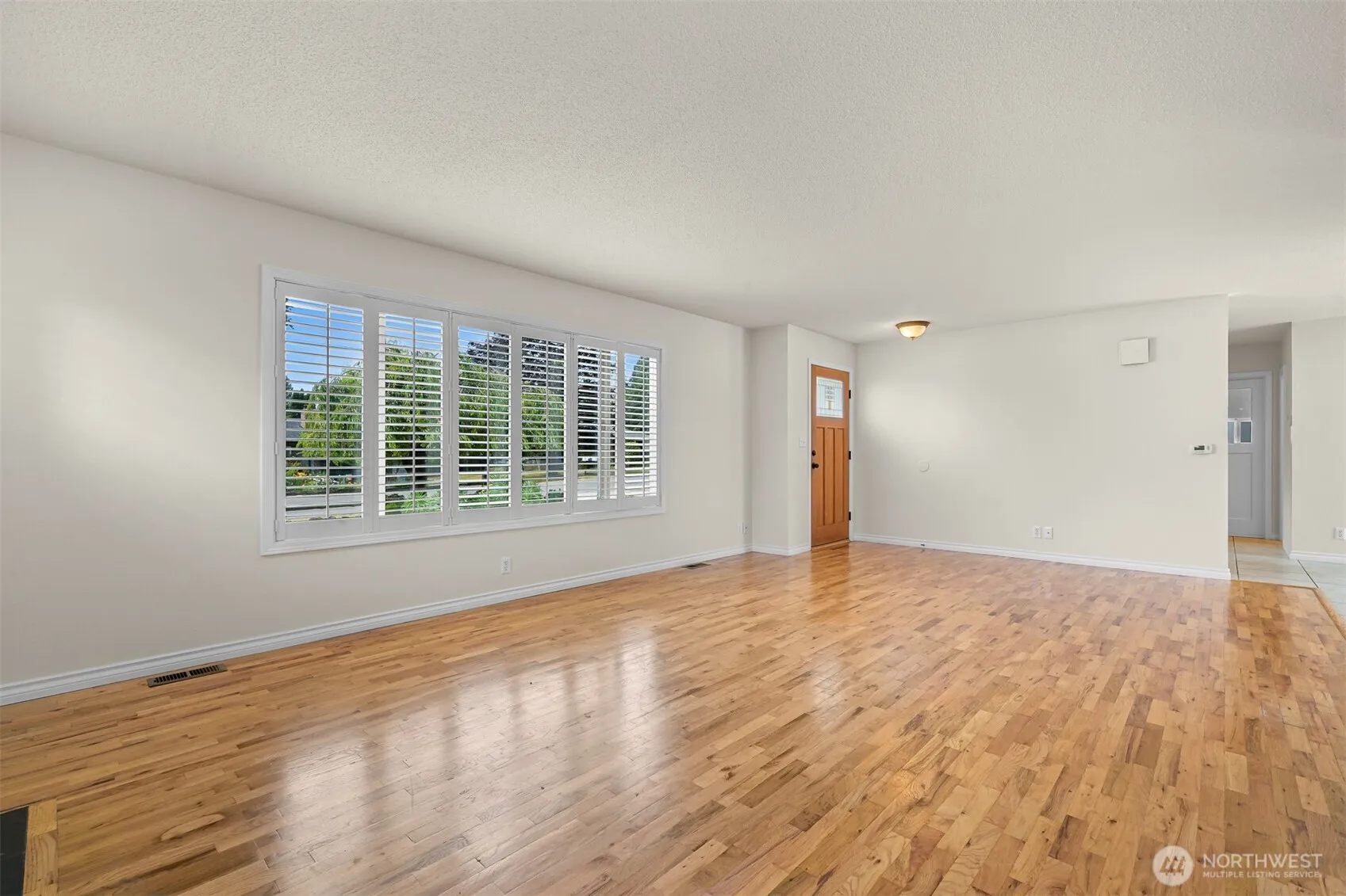 Property photo for 2524 Ontario Street, Bellingham photo 5