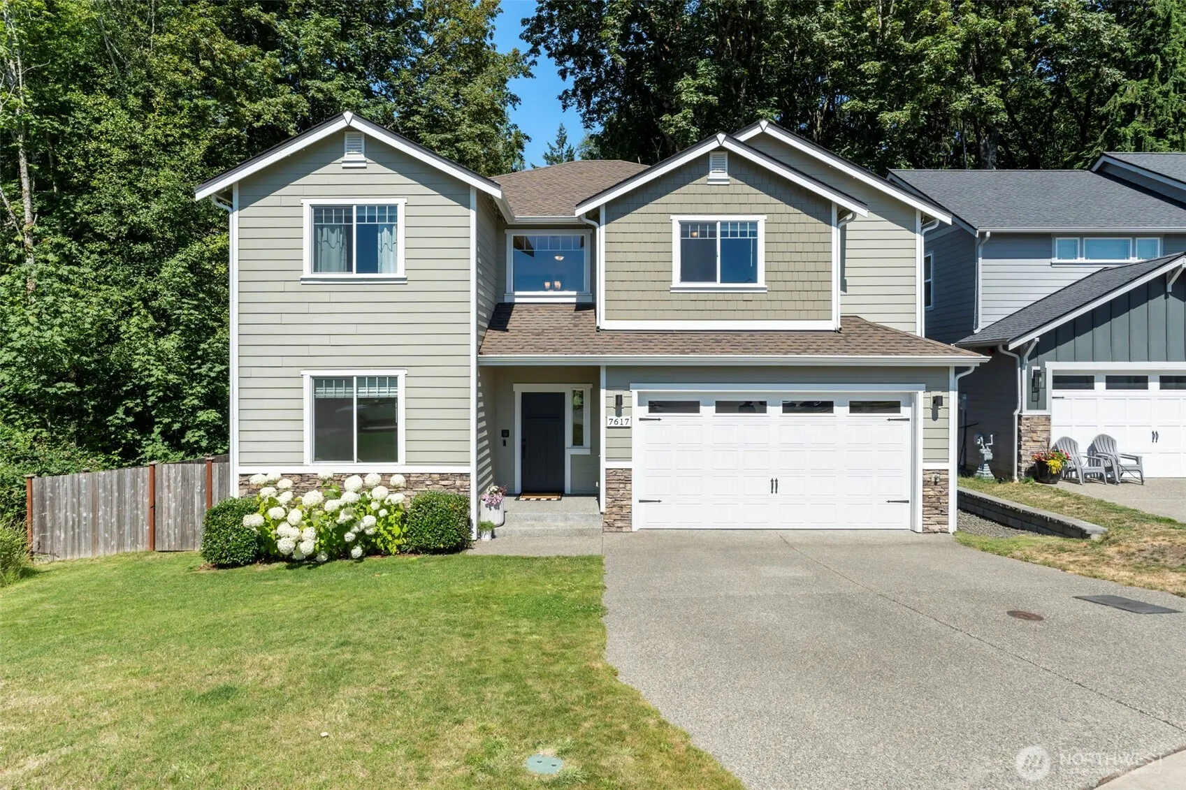 Property photo for 7617 Deschutes Woods Court Se, Olympia photo 2