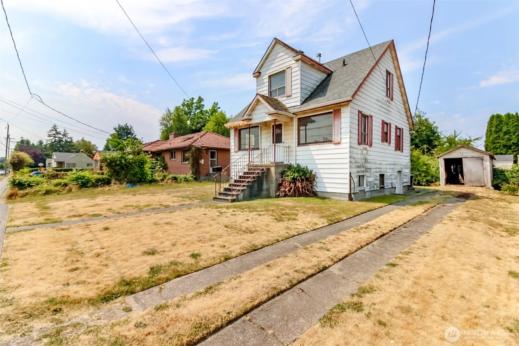 Property photo for 7015 12th Avenue Sw, Seattle photo 2