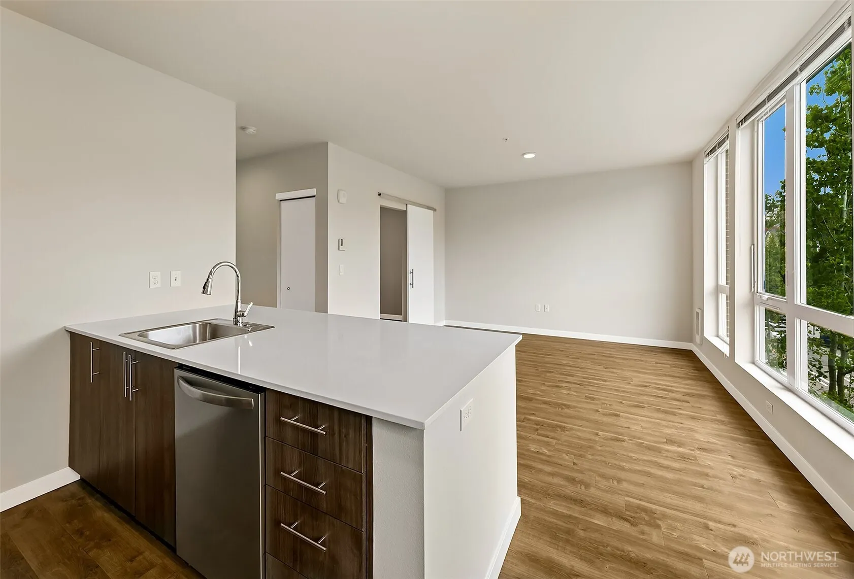 Property photo for 121 12th Avenue E #409, Seattle photo 5