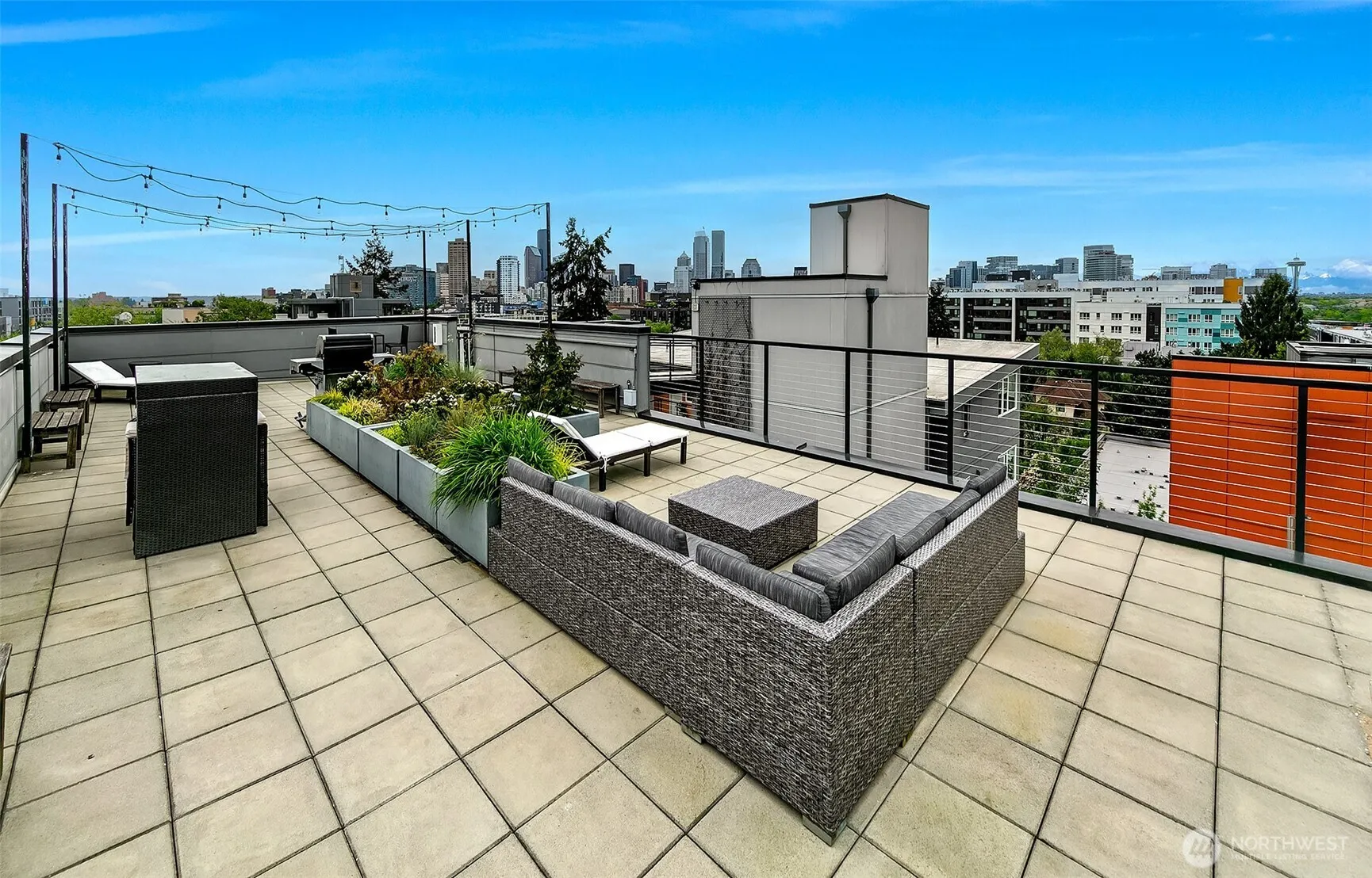 Property photo for 121 12th Avenue E #409, Seattle