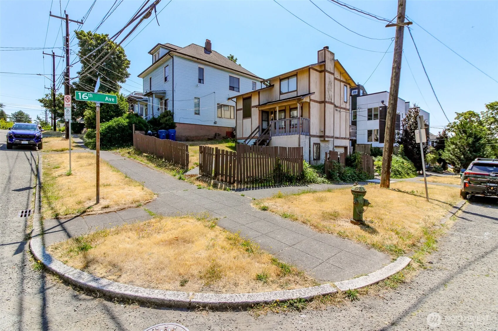 Property photo for 1601 E Alder Street, Seattle photo 4