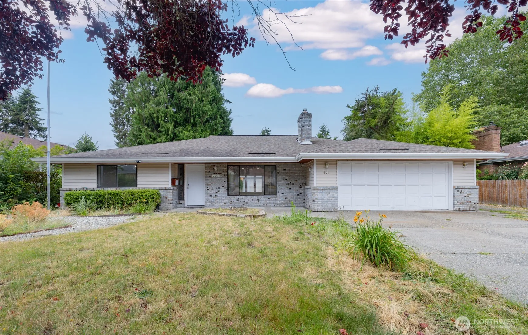 Property photo for 201 K Street Ne, Auburn