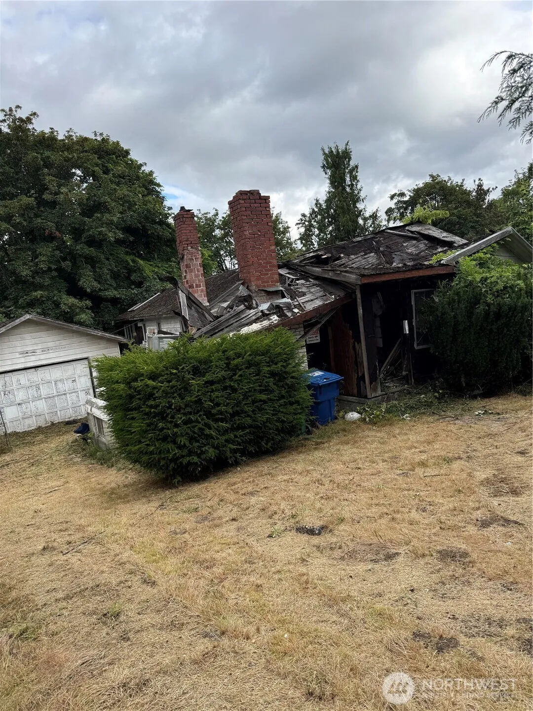 Property photo for 11425 69th Place S, Seattle photo 3