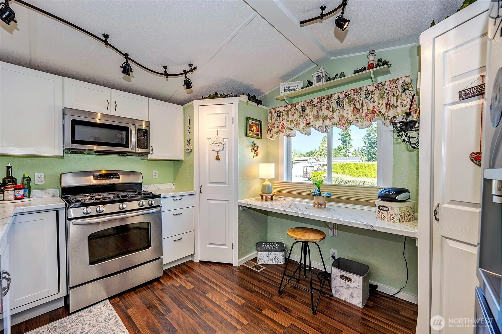 Property photo for 18501 52nd Avenue W #53, Lynnwood photo 3