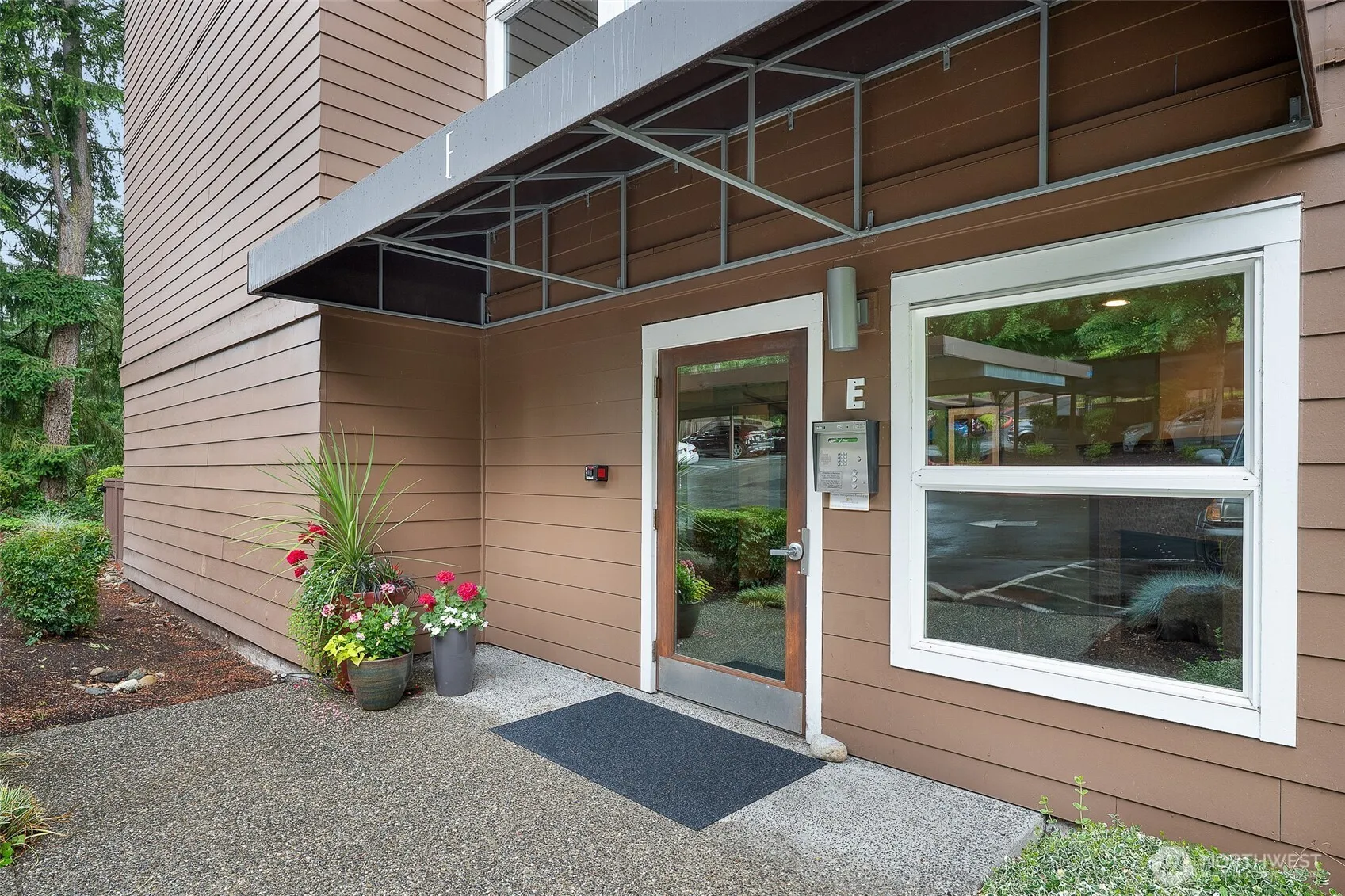 Property photo for 22910 90th Avenue W #e304, Edmonds photo 2