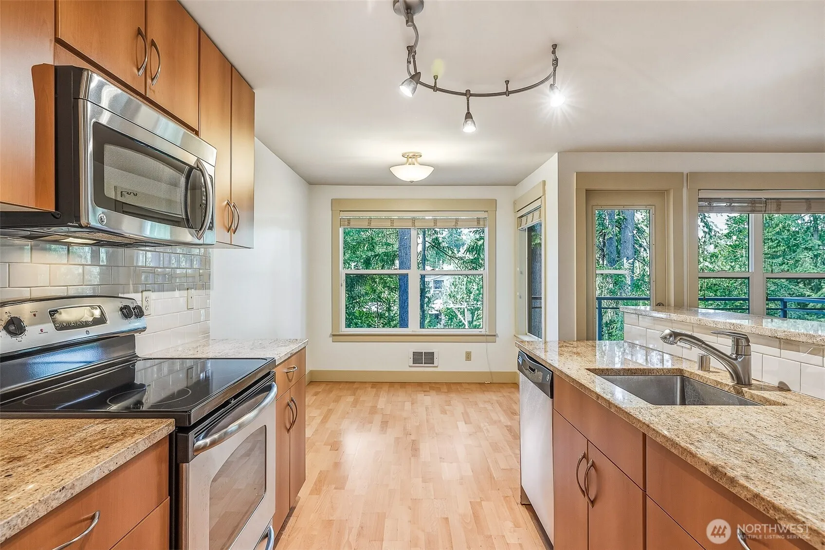 Property photo for 22910 90th Avenue W #e304, Edmonds