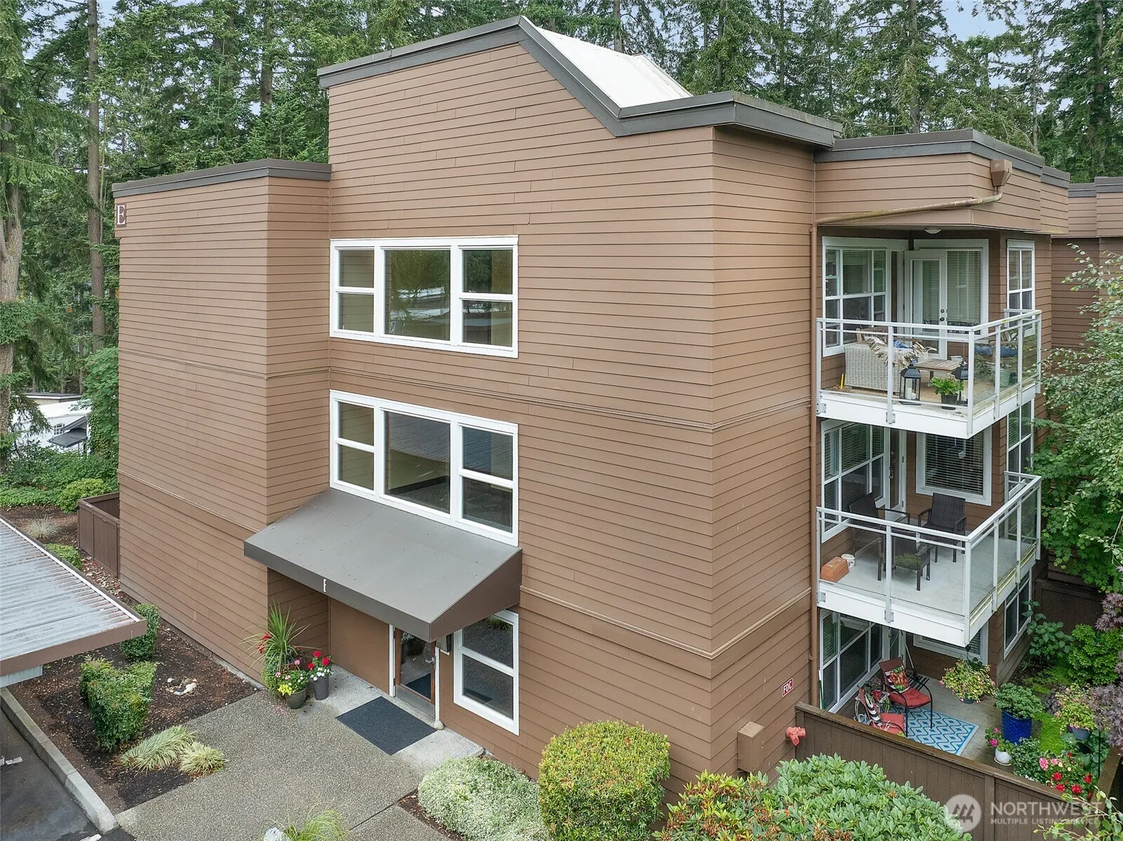 Property photo for 22910 90th Avenue W #e304, Edmonds photo 3