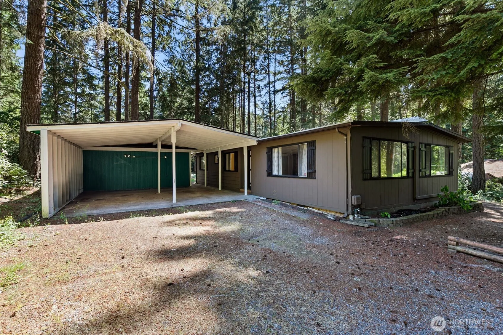 Property photo for 14011 Hollyburn Lane Nw, Gig Harbor photo 2