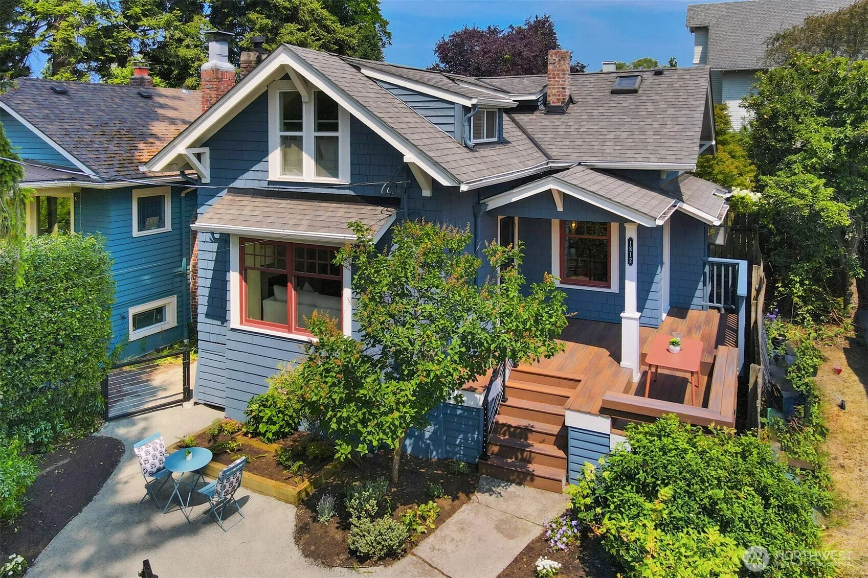 Property photo for 1812 N 39th, Seattle photo 2