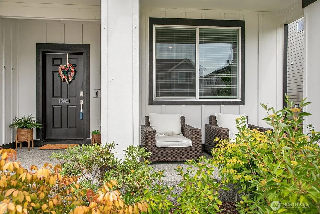 Property photo for 1235 Panoramic Loop, Bremerton photo 3