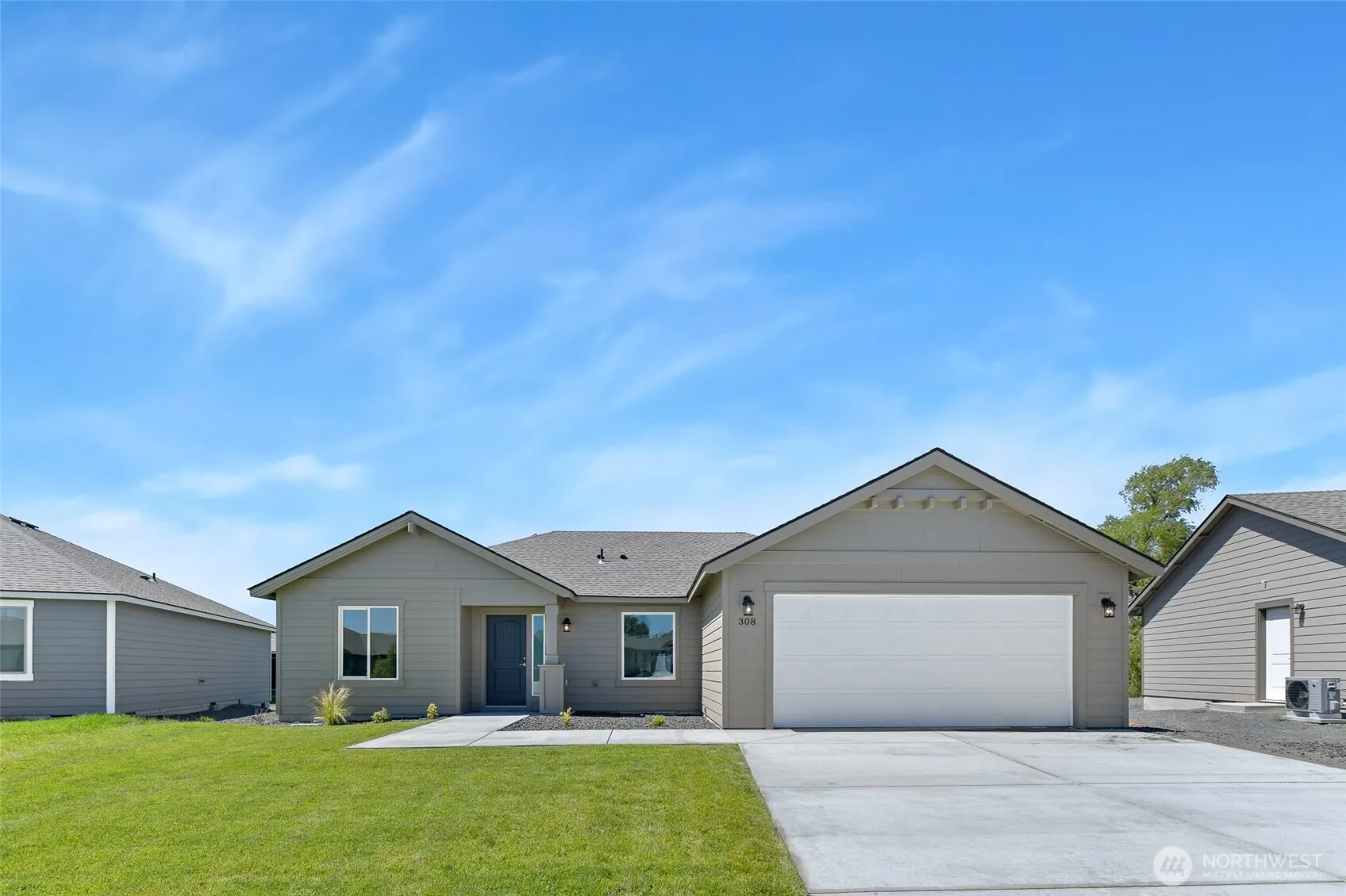Property photo for 308 N Sandy Loop, Moses Lake